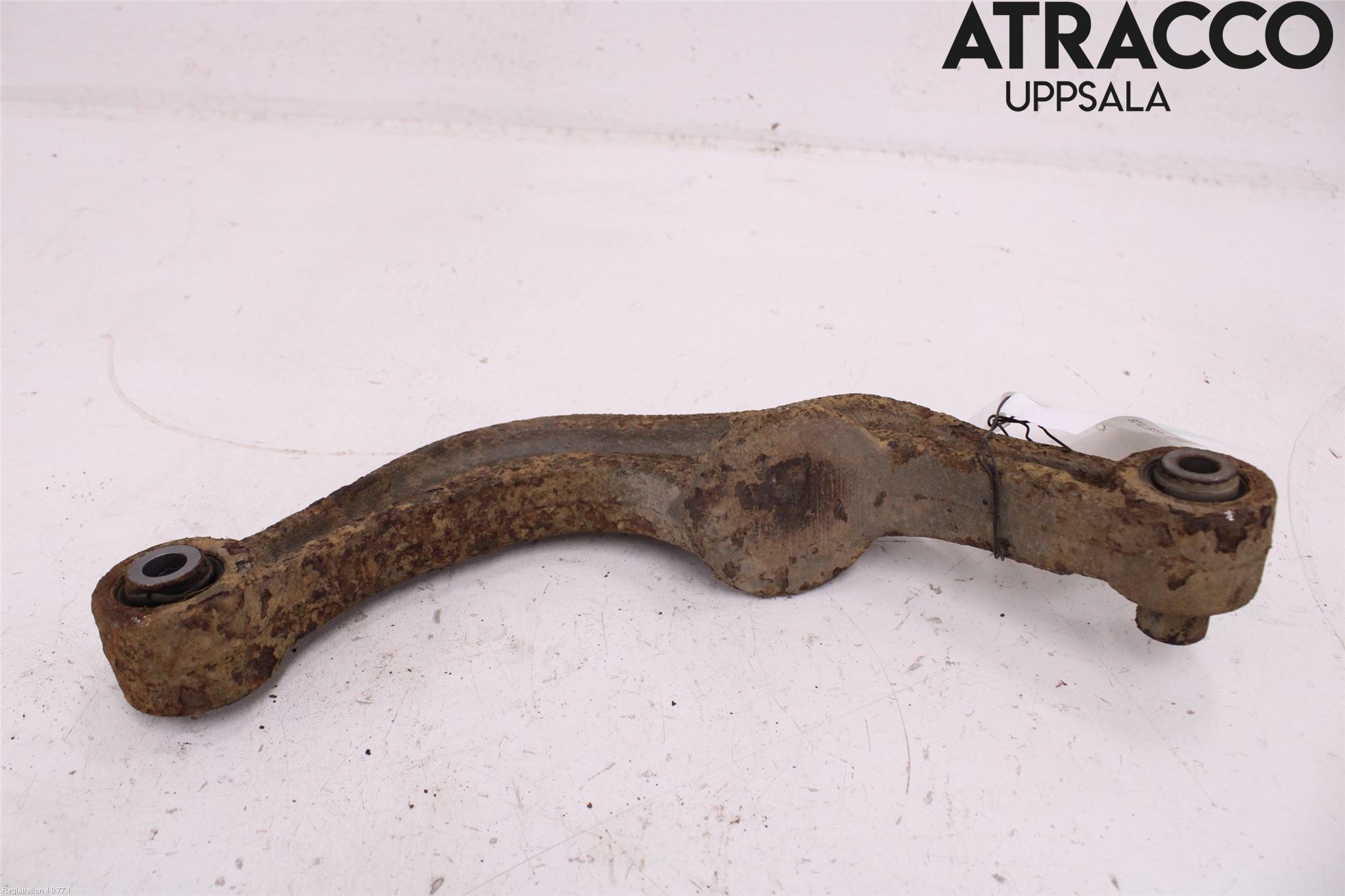 Subaru LEGACY    07-09 Bärarm Bak Övre Höger