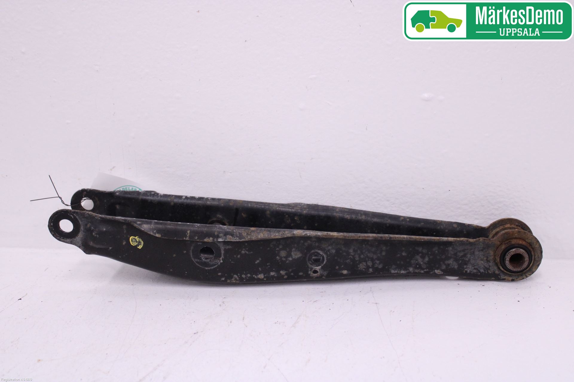 Lexus IS 220d/250/350 06-13 Bärarm Bak Vänster