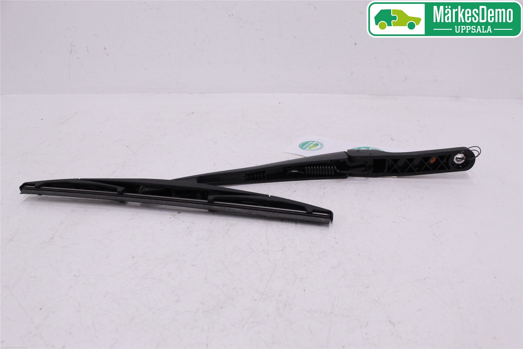 BMW 2 F45 Active Tourer 14-21 Torkararm-Bakruta