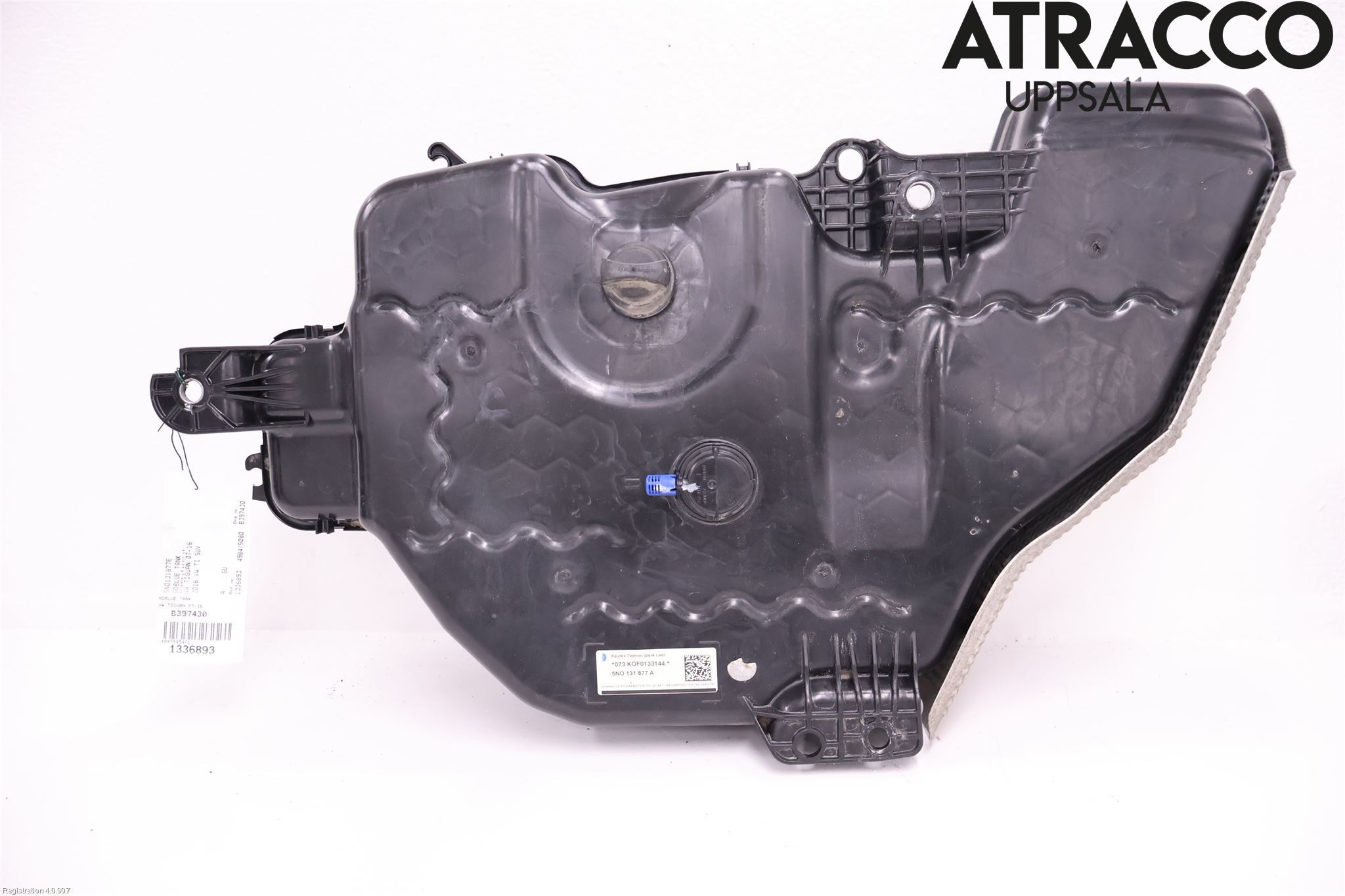Volkswagen VW TIGUAN 07-16 Adblue Tank