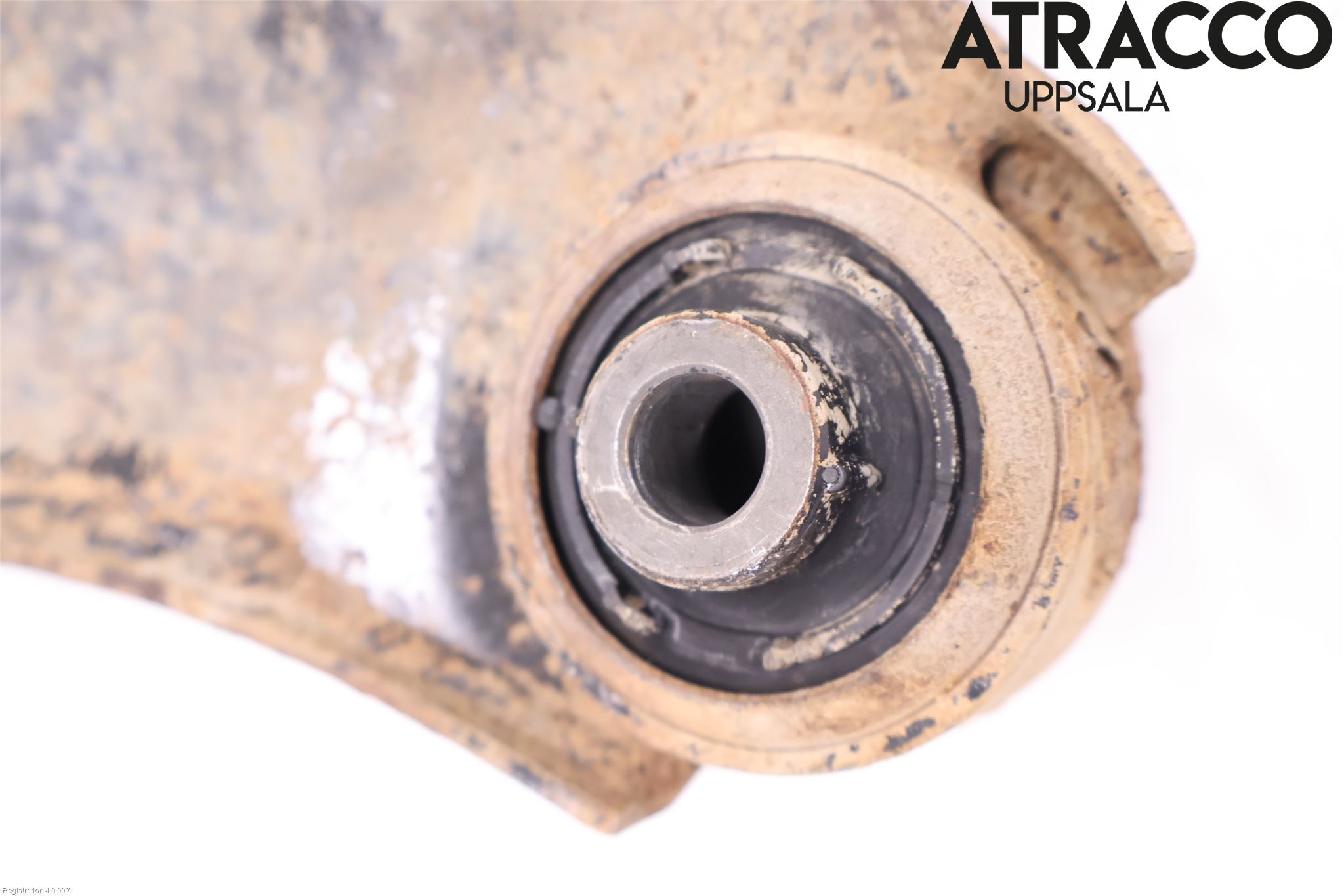 Volvo V60 11-13 Bärarm Fram Undre Vä