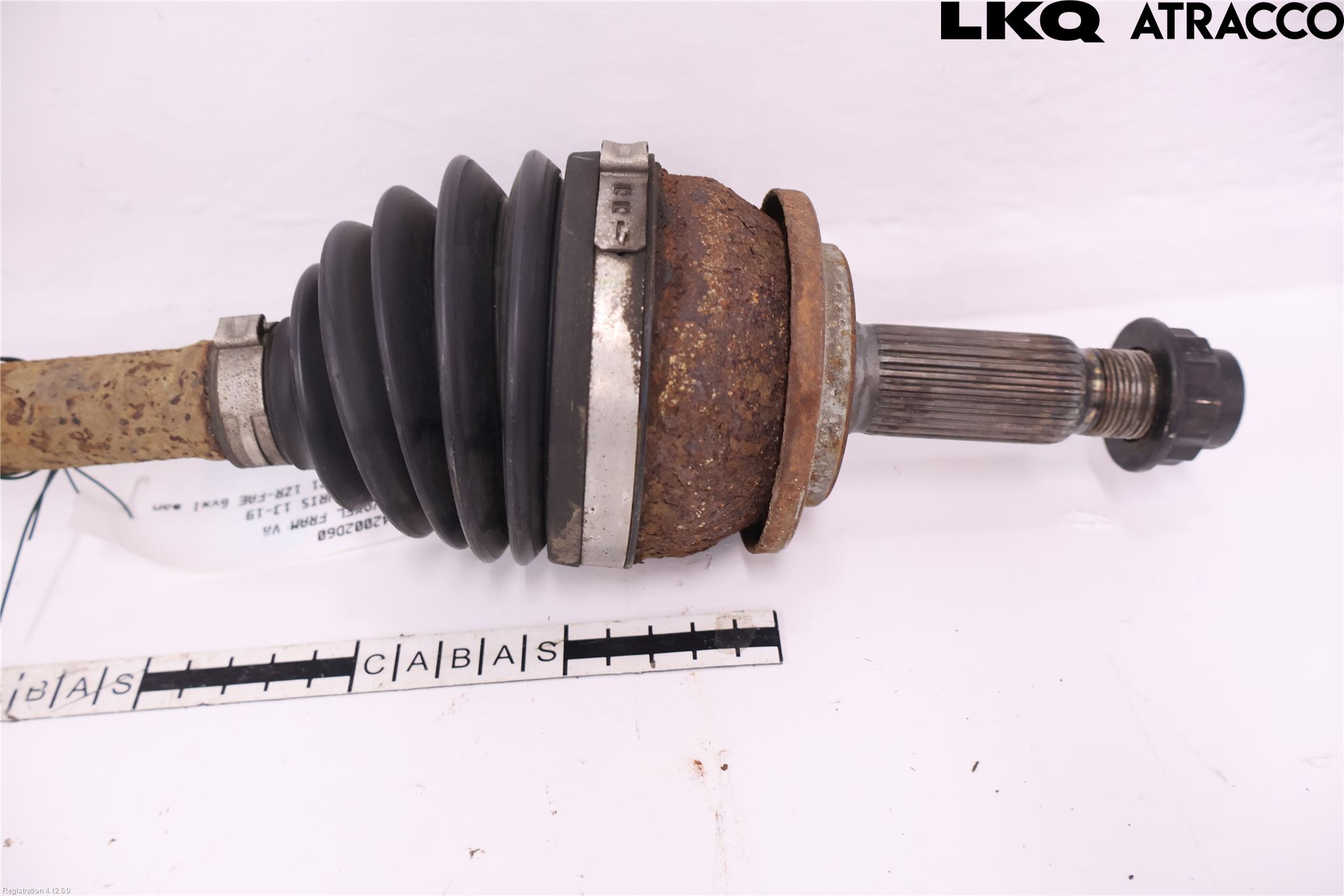 Toyota AURIS 13-19 Drivaxel Fram Vänster