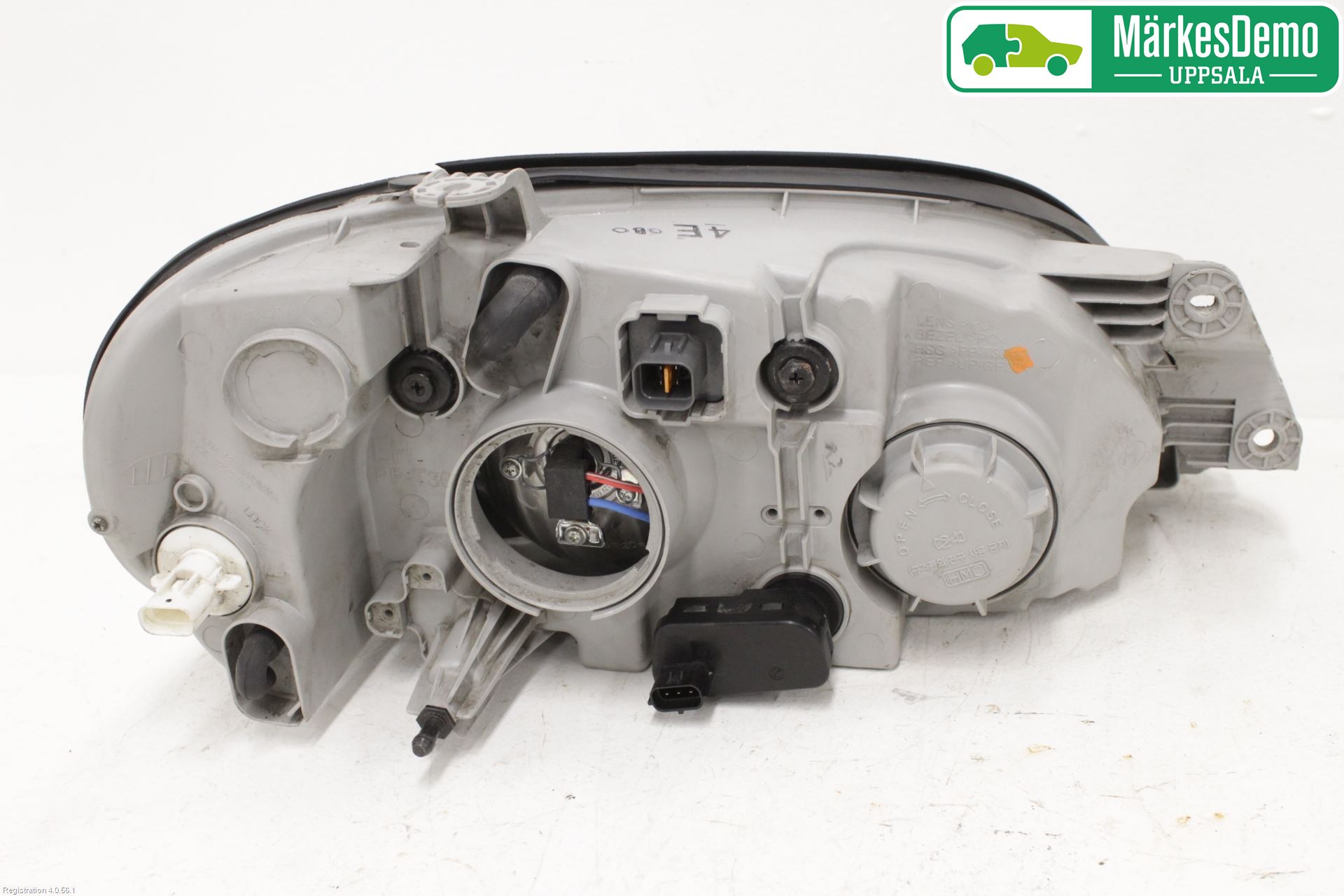 Kia CARNIVAL Strålkastare Vänster