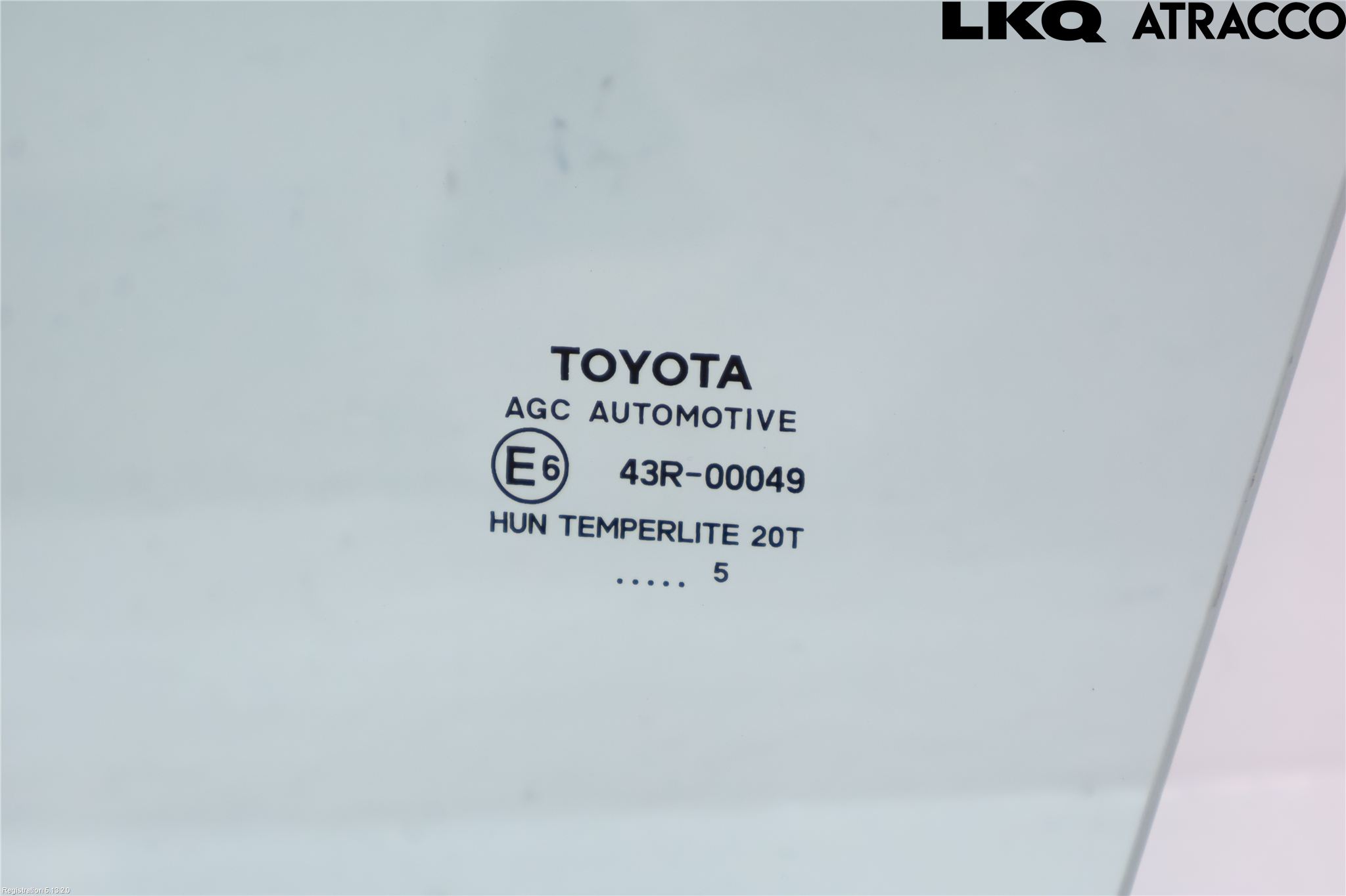 Toyota YARIS CROSS XP21 21- Dörruta Fram Vänster