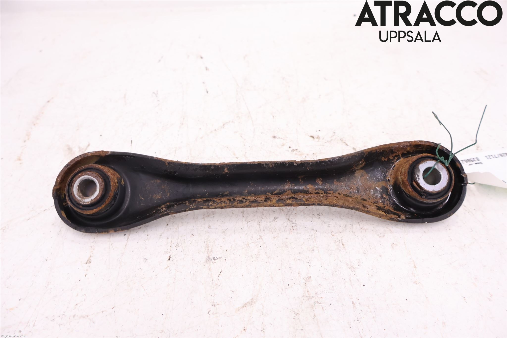 Volvo V40 12-19 Bärarm Bak Vänster