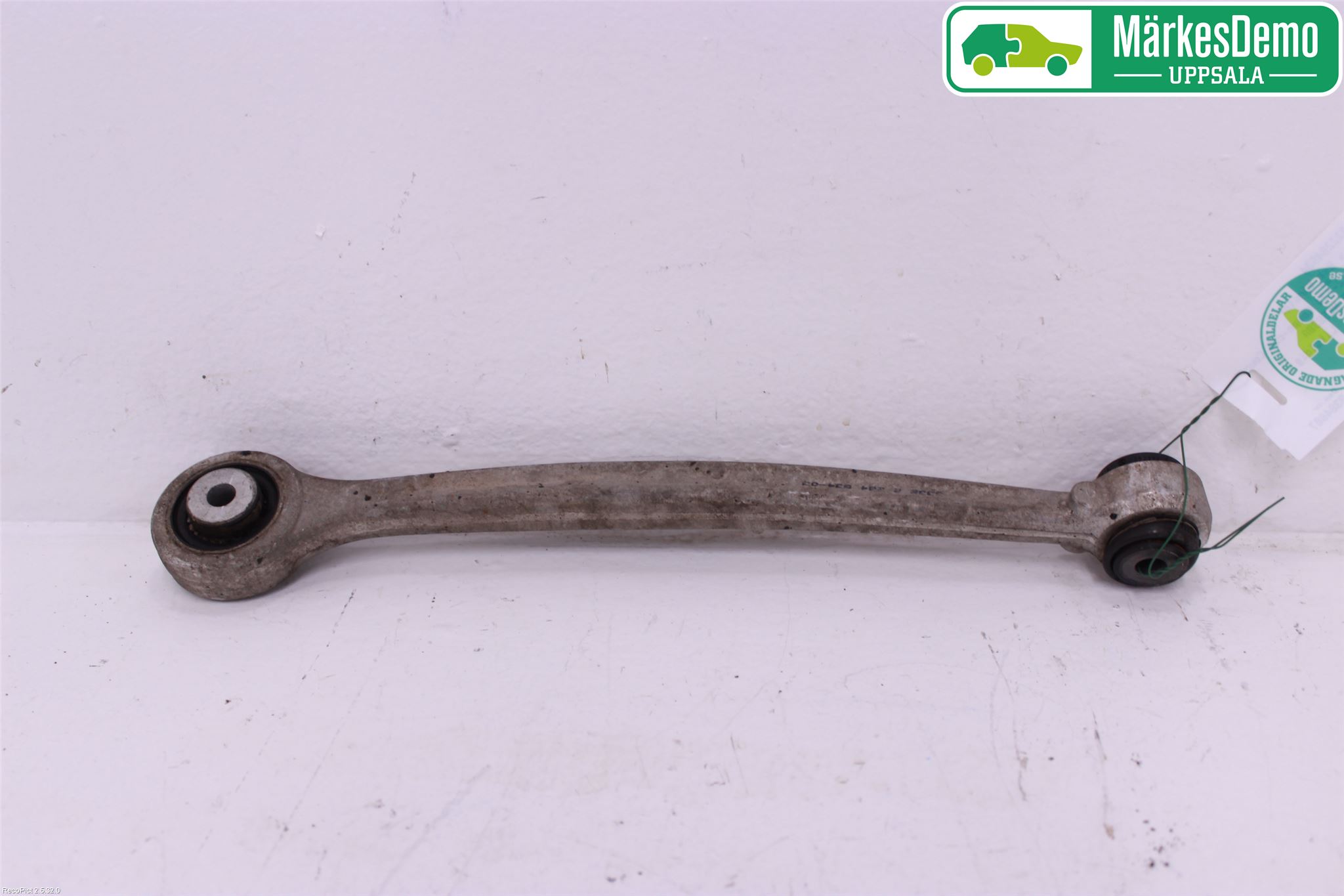 BMW 2 F22/F23/F87 Coupé/Cab 13-21 Bärarm Bak Vänster