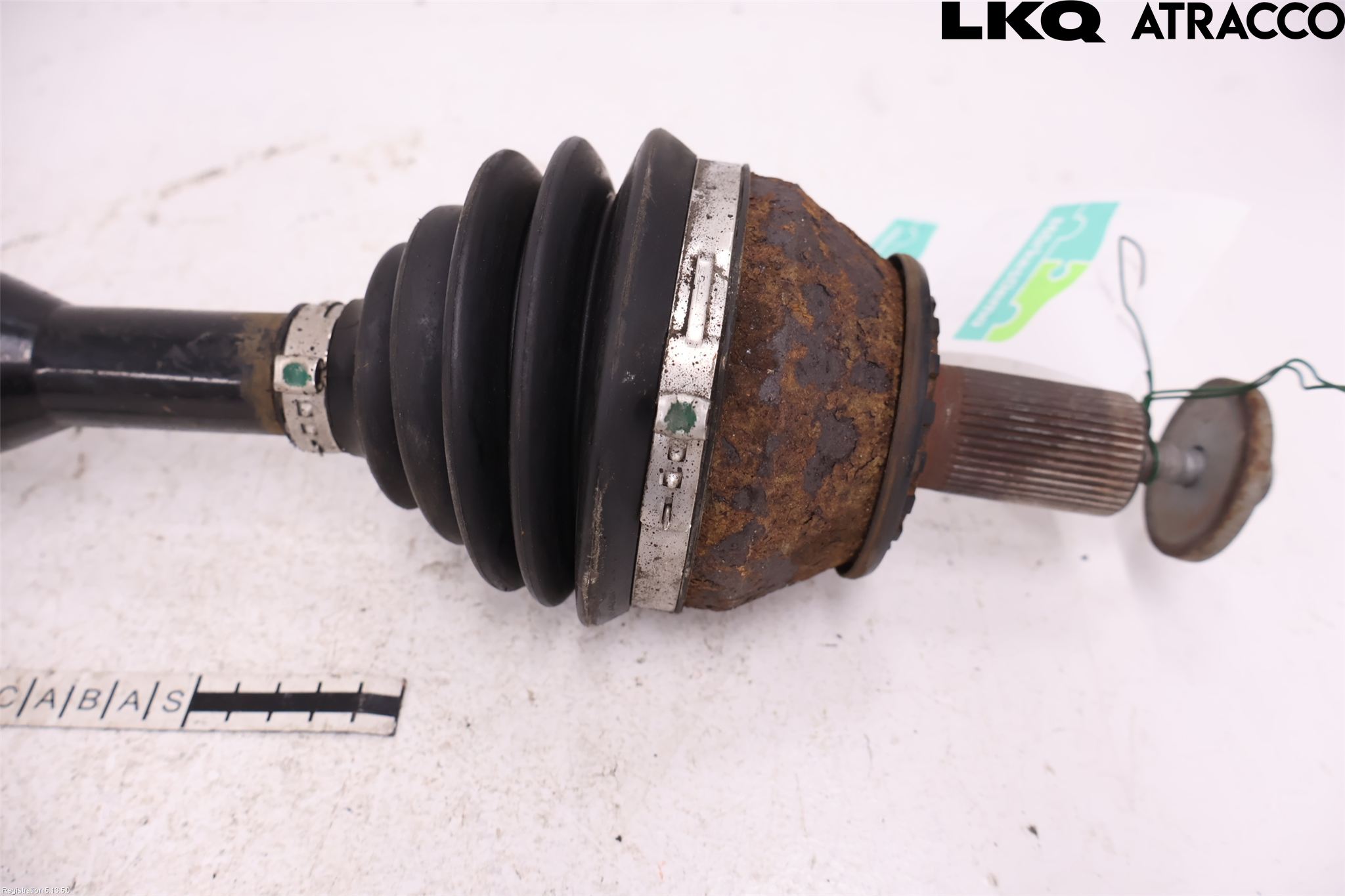 Volvo XC60 14-17 Drivaxel Fram Höger