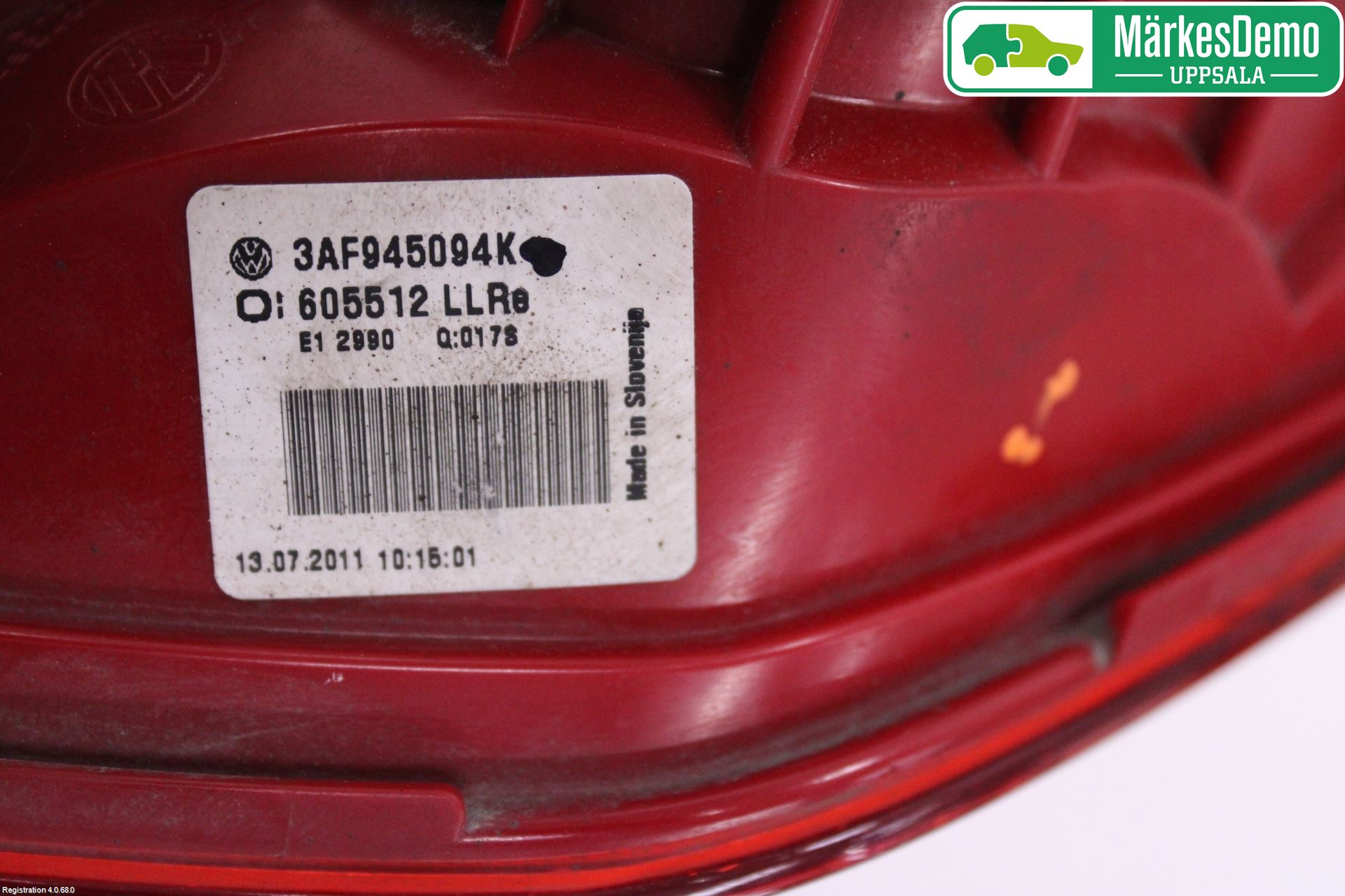 Volkswagen VW PASSAT 11-14 Bakljus Lucka Hö