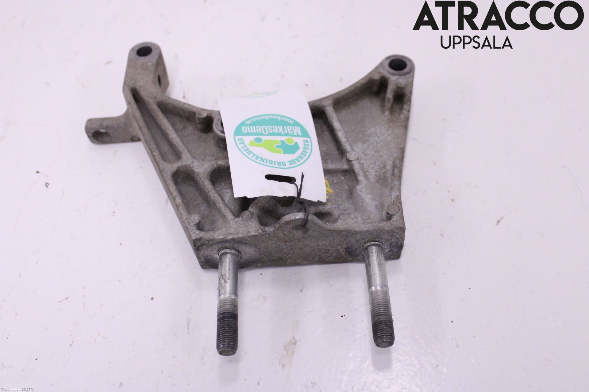 Fiat FIORINO Motorfäste