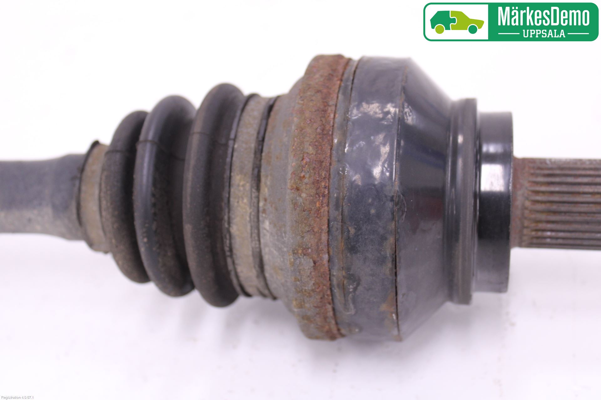 BMW 5 F10/F11/F18 09-17 Drivaxel Bak Vänster