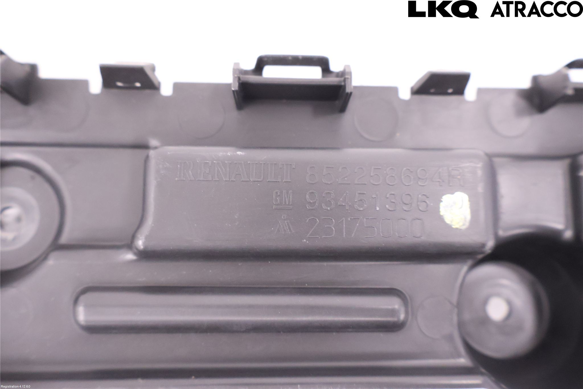 Opel VIVARO 15-19 Stötfångarfäste Bak Vä