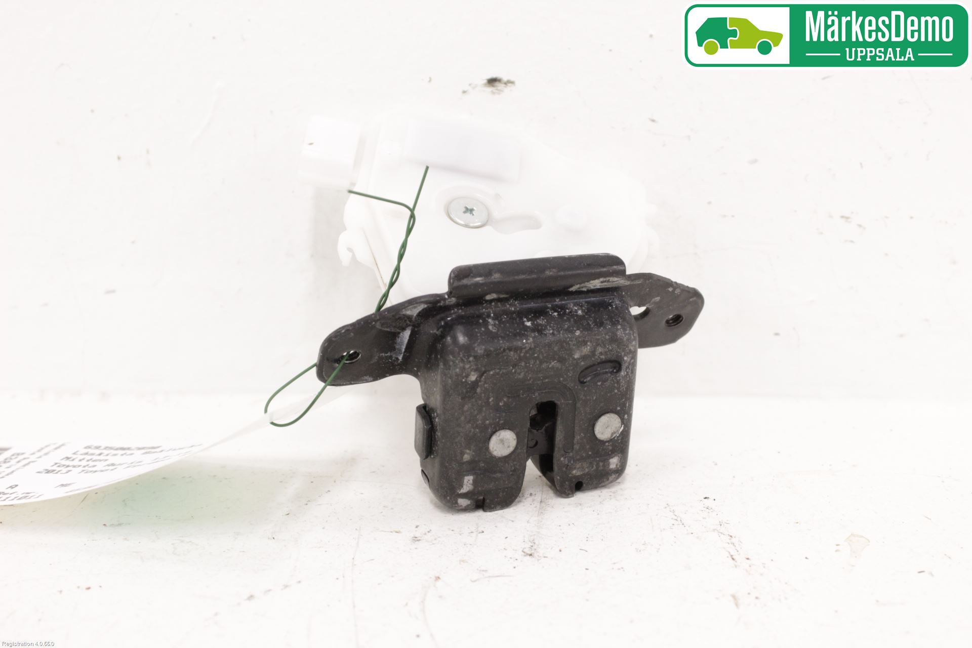 Toyota AURIS 13-19 Låskista Baklucka