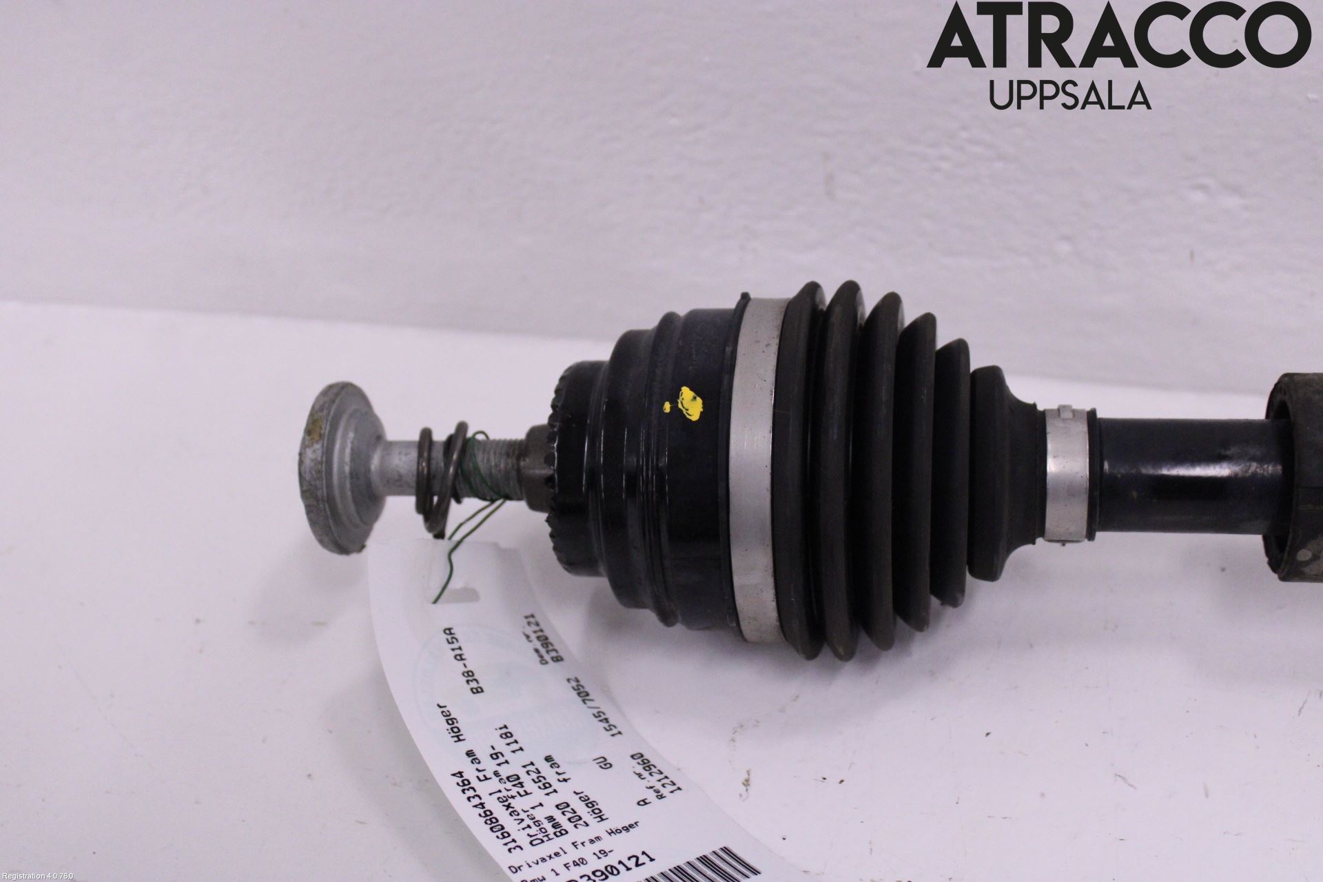 BMW 1 F40 19- Drivaxel Fram Höger