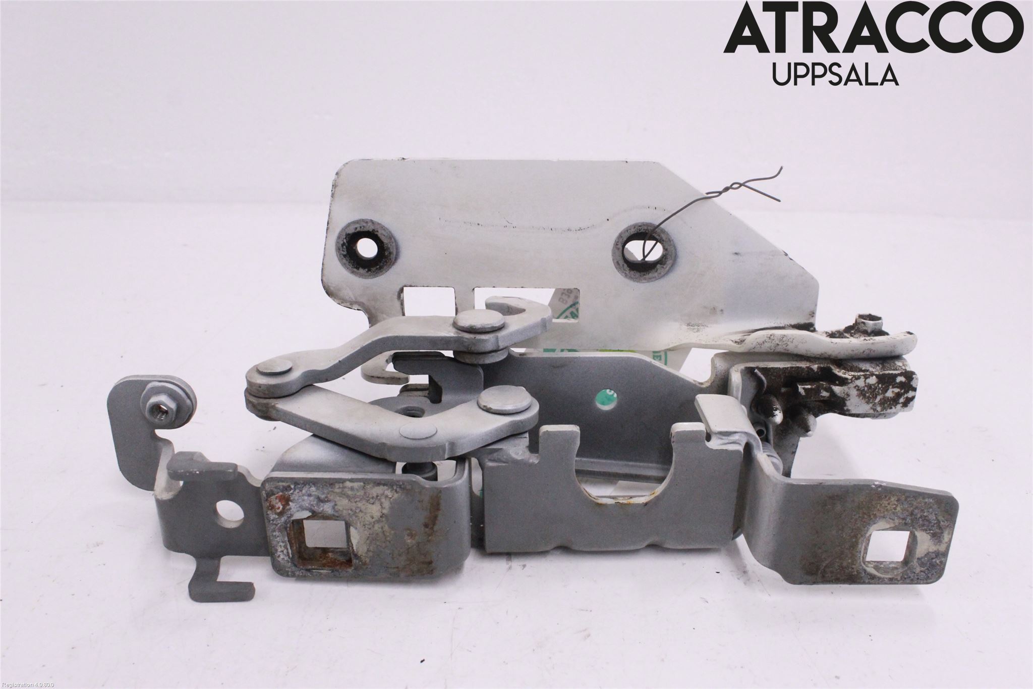 Cadillac CTS Huvgångjärn