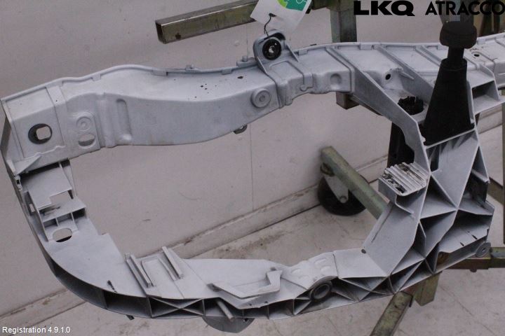 Ford C-MAX II  11-14 Frontkorg