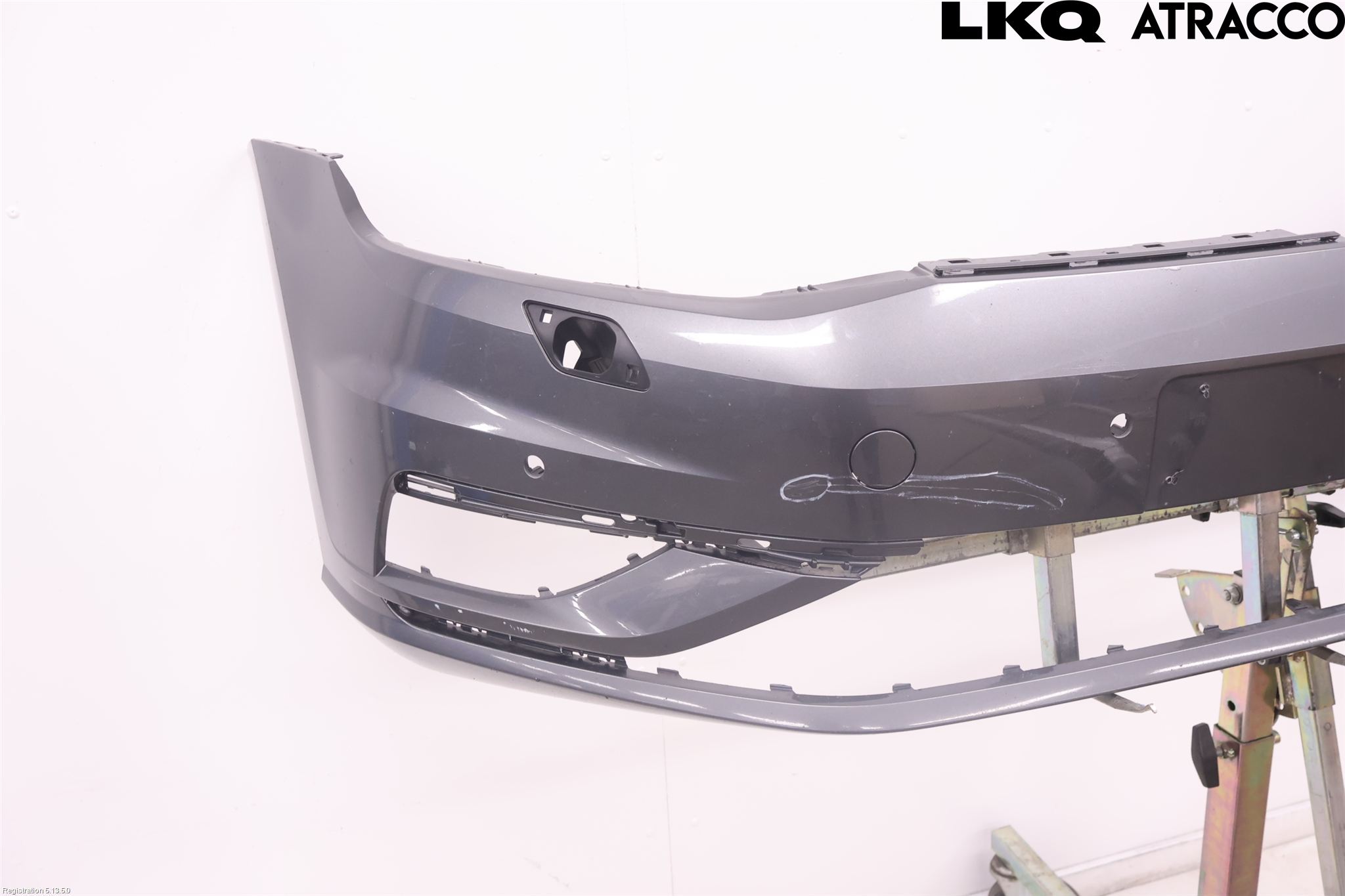 Volkswagen VW GOLF / E-GOLF VII 13-20 Stötfångarbeklädnad Fram
