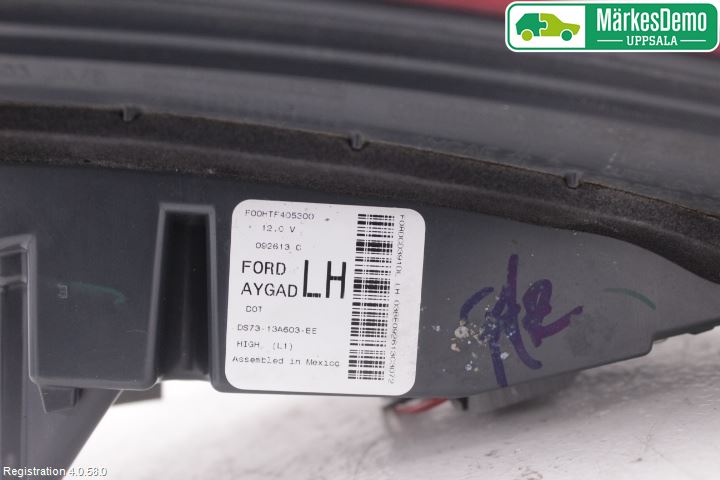 Ford FUSION Bakljus Lucka Vä