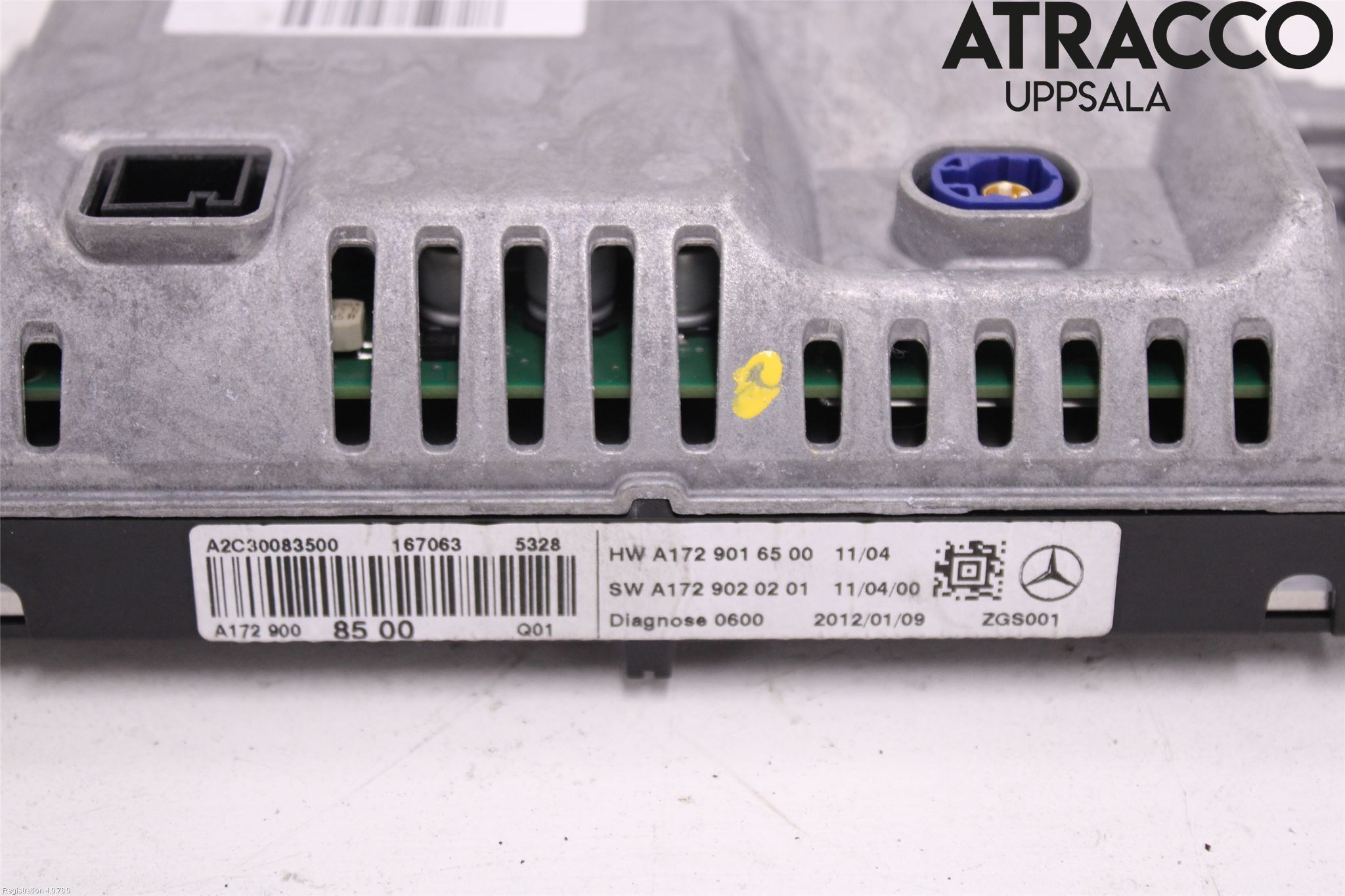 Mercedes-Benz MB C-KLASS (W204) 07-15 Bildskärm