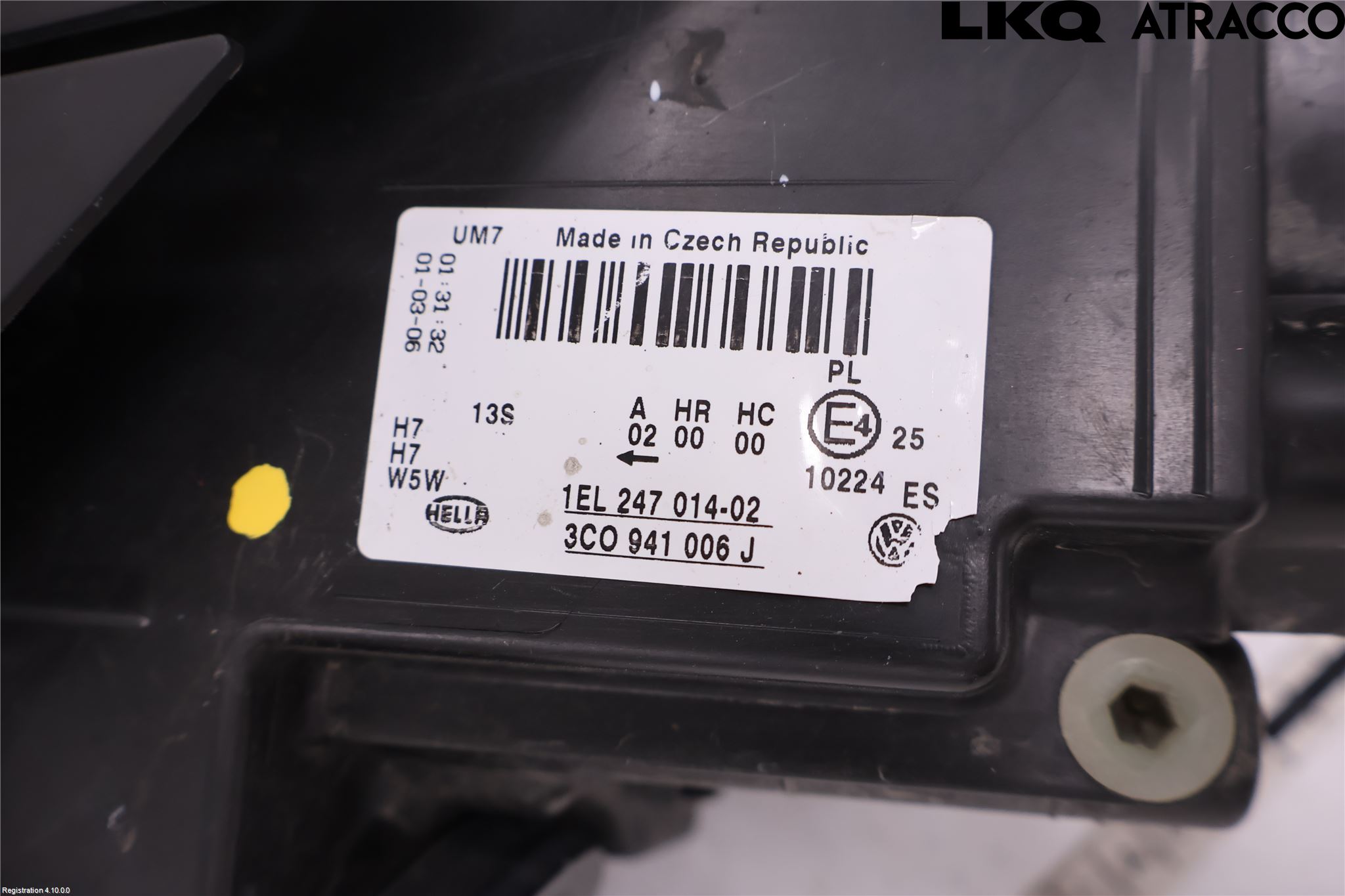 Volkswagen VW PASSAT 05-11 Strålkastare Höger