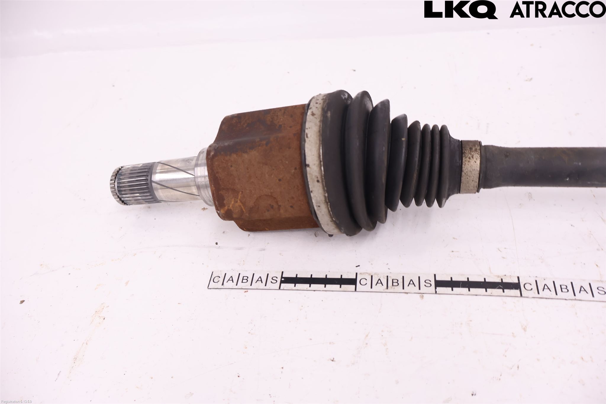 Volvo V60 14-18 Drivaxel Fram Vänster