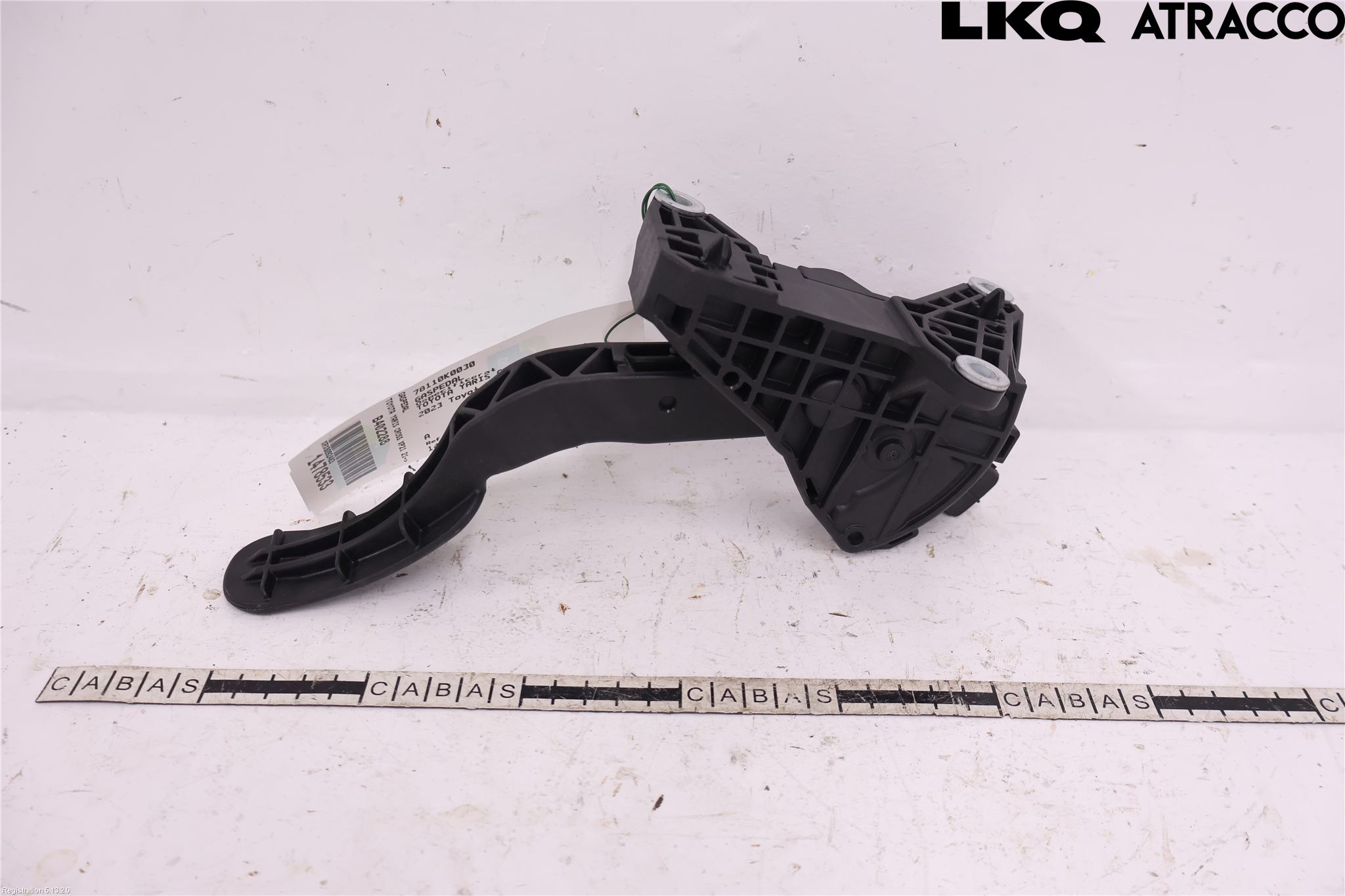 Toyota YARIS CROSS XP21 21- Gaspedal