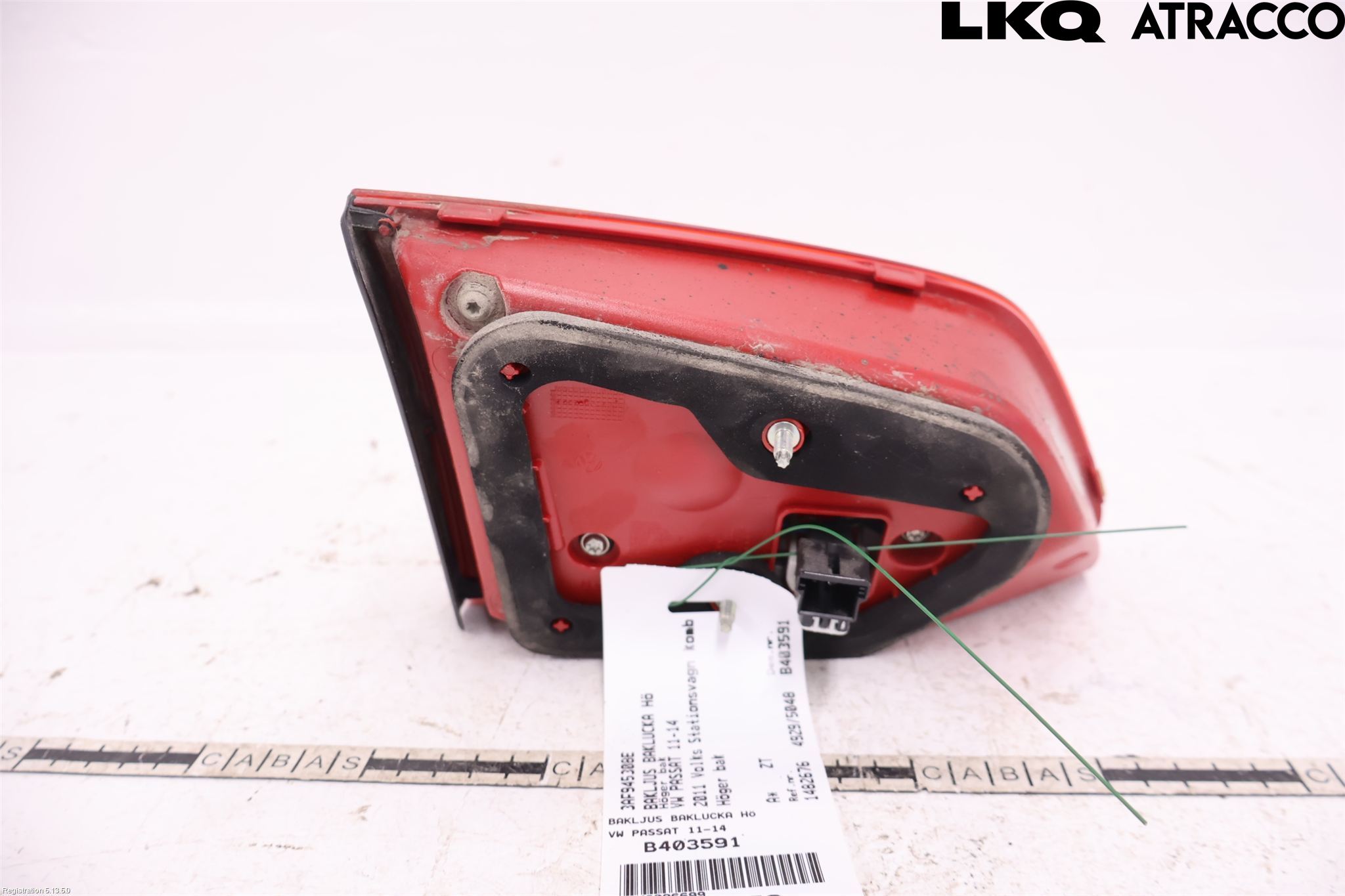 Volkswagen VW PASSAT 11-14 Bakljus Lucka Hö