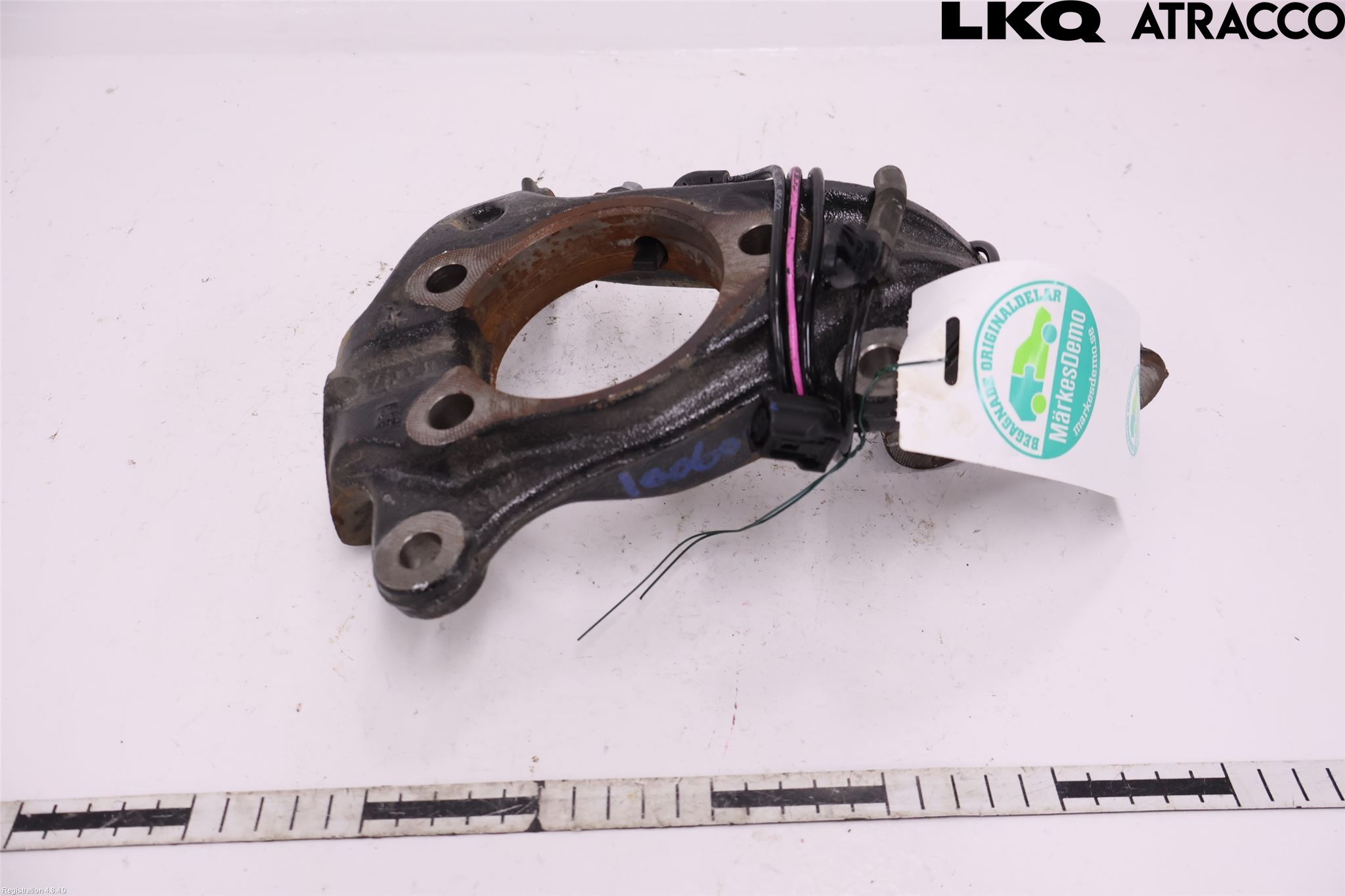 Toyota C-HR 24- Styrspindel Lagerhus Hö