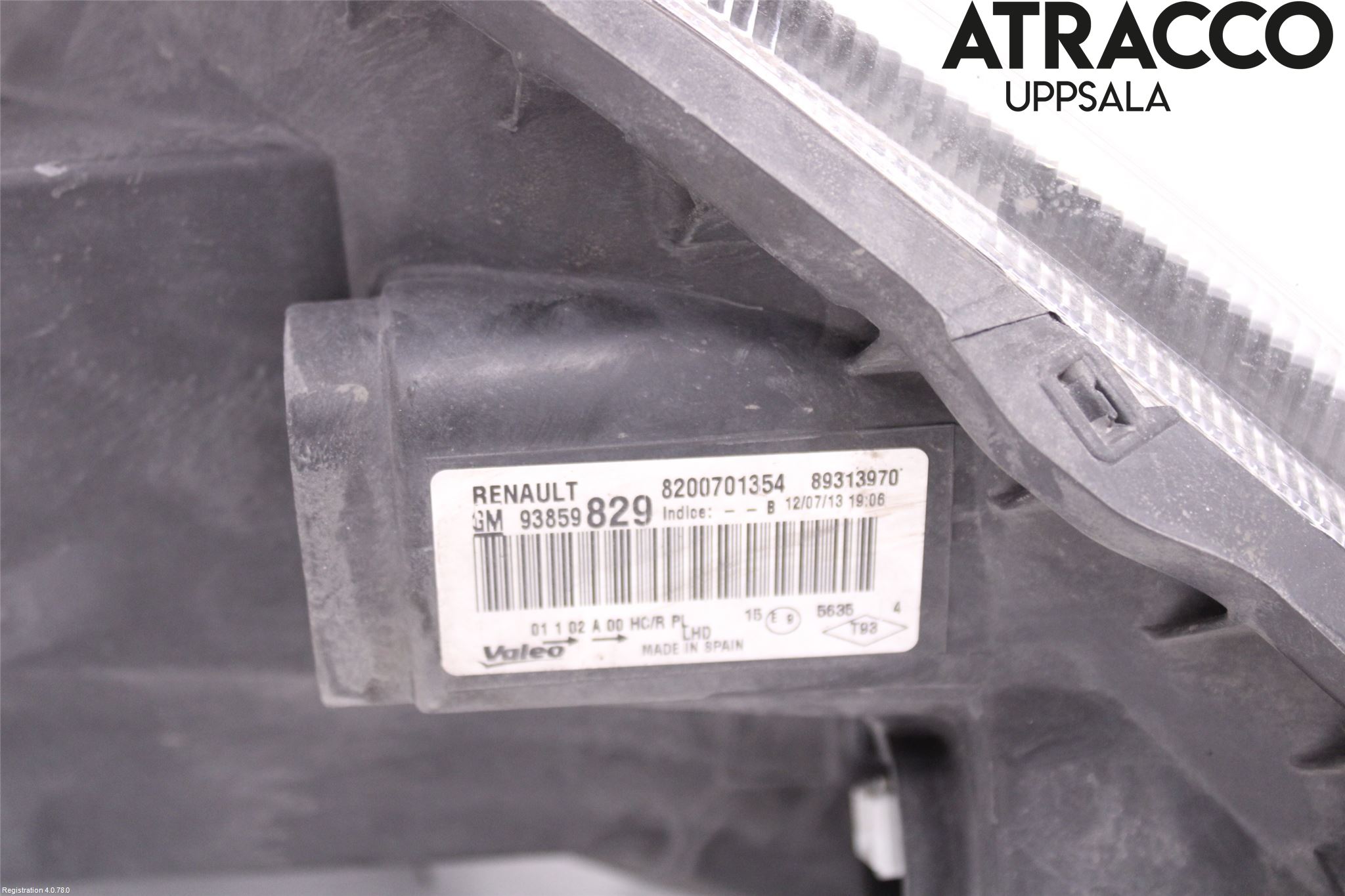 Nissan PRIMASTAR Strålkastare Vänster