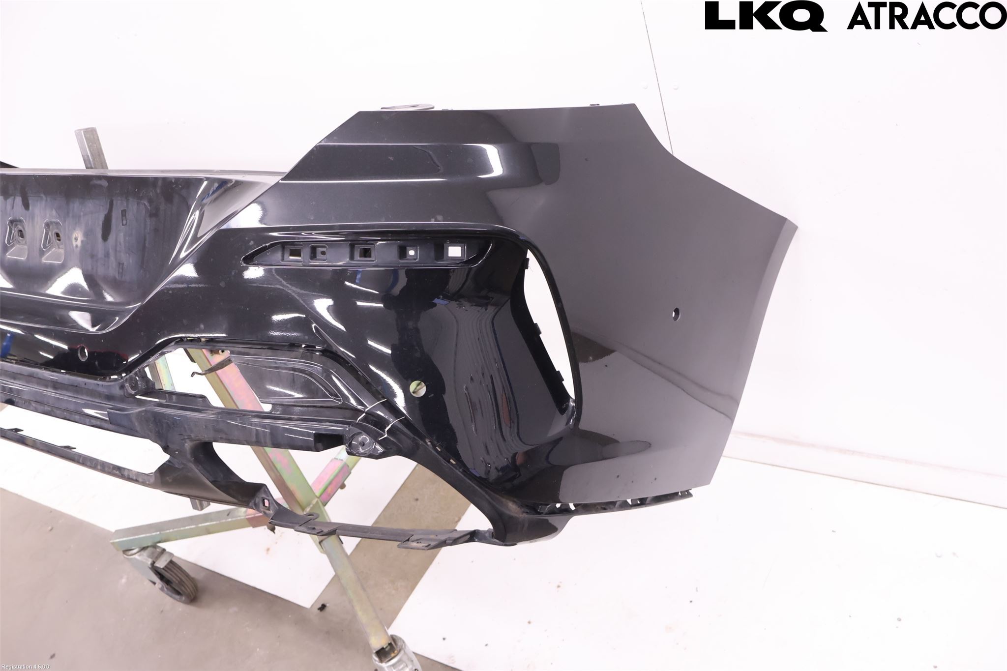 BMW 8 G14/G15/G16 18- Stötfångarbeklädnad Bak