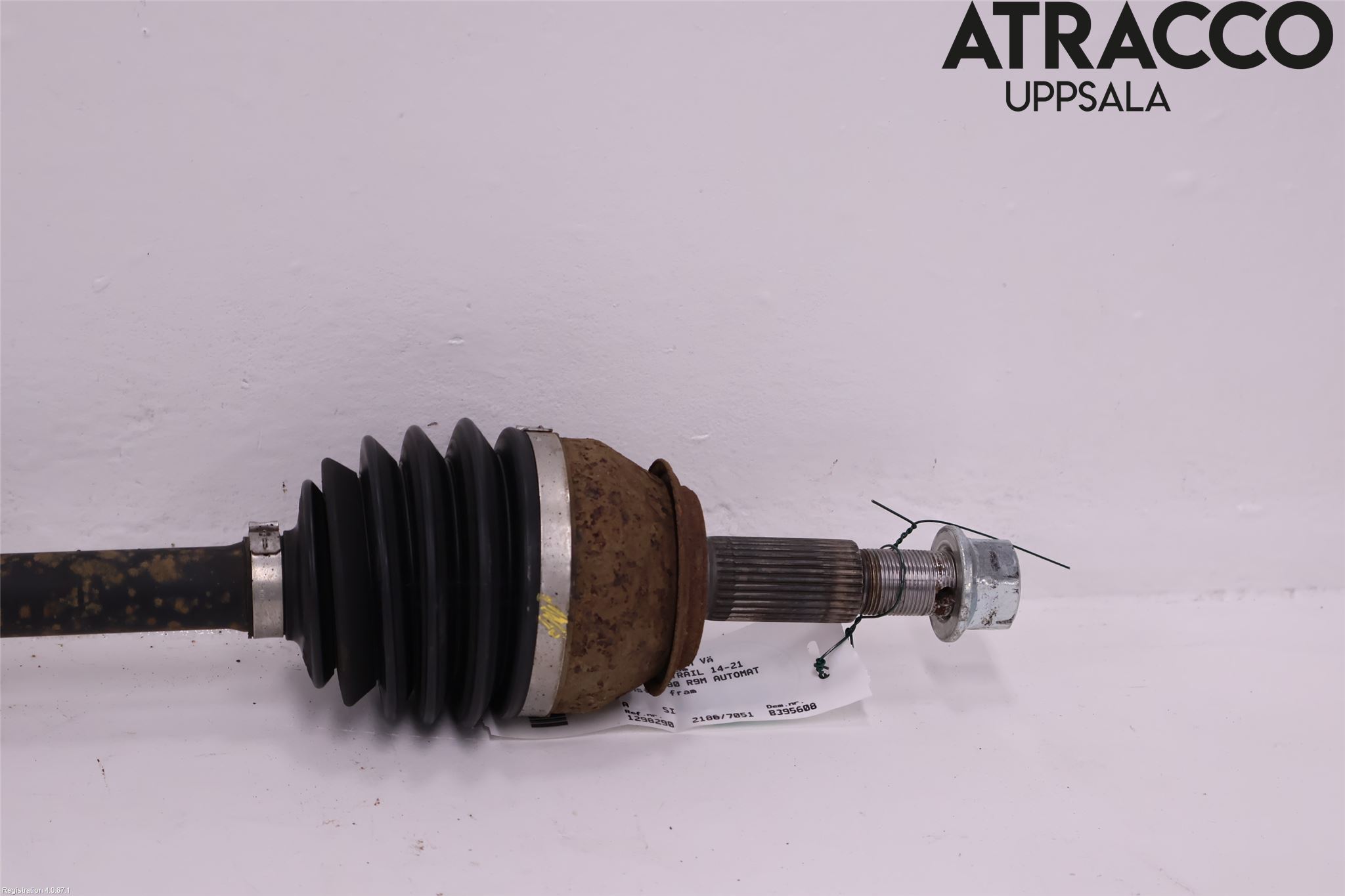 Nissan X-TRAIL 14-21 Drivaxel Fram Vänster