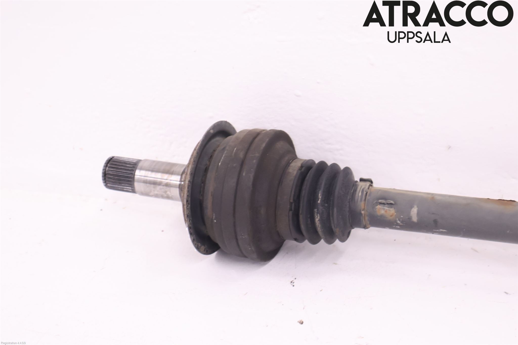 Mercedes-Benz MB C-KLASS (W205) 14-21 Drivaxel Bak Höger