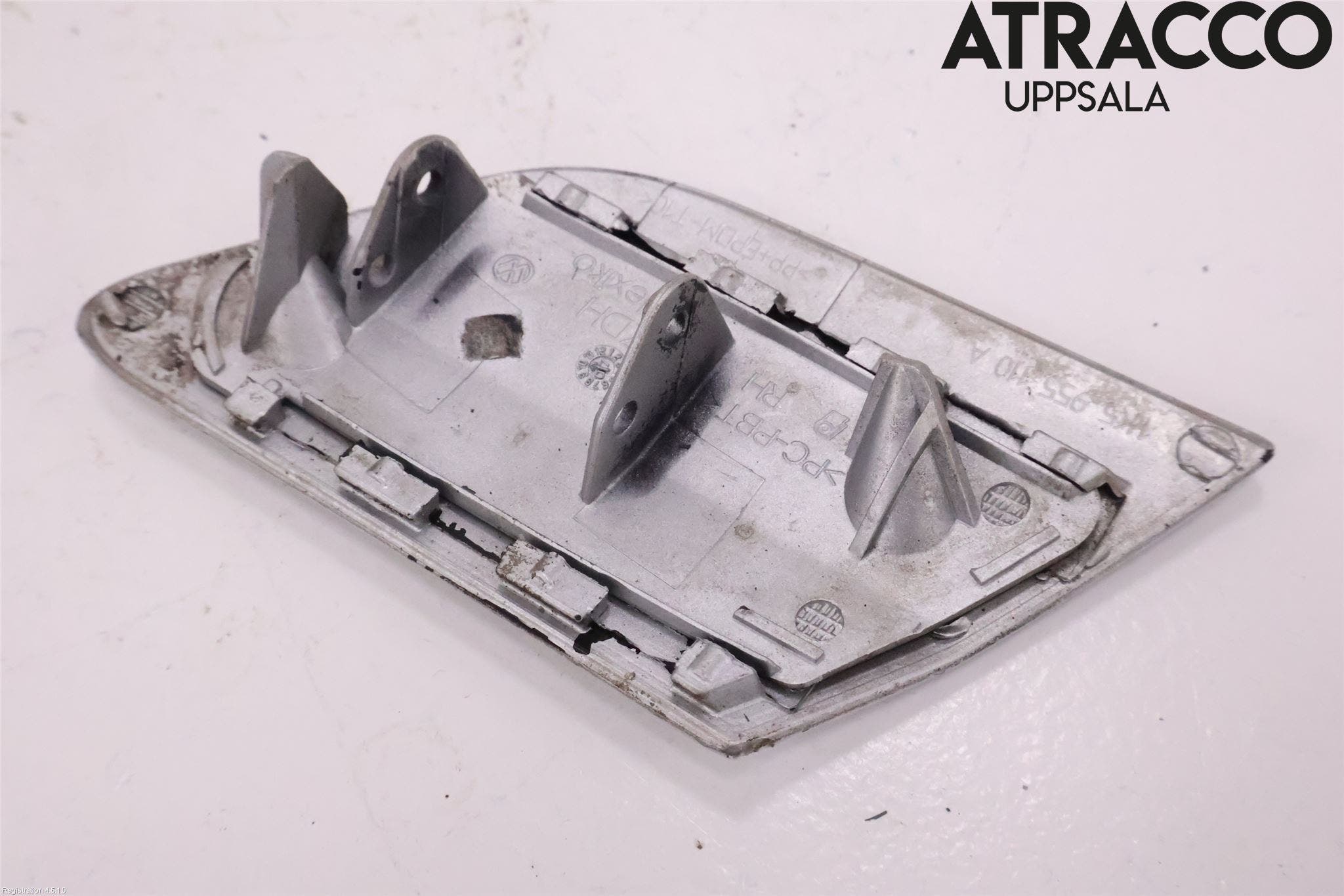 Volkswagen VW GOLF V 04-09 Spolarmunstycke Strålkastare