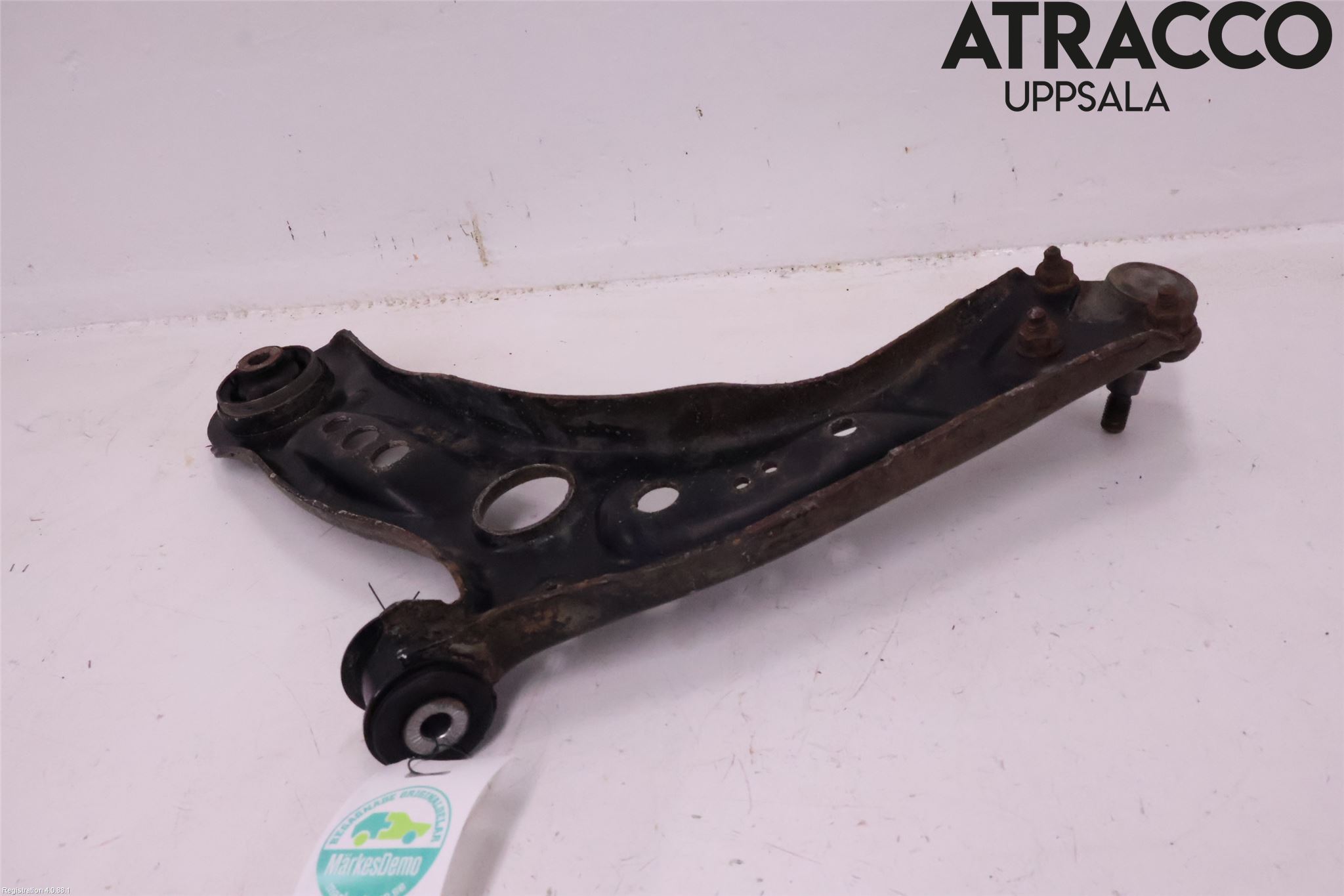 Volkswagen VW GOLF / E-GOLF VII 13-20 Bärarm Fram Undre Hö