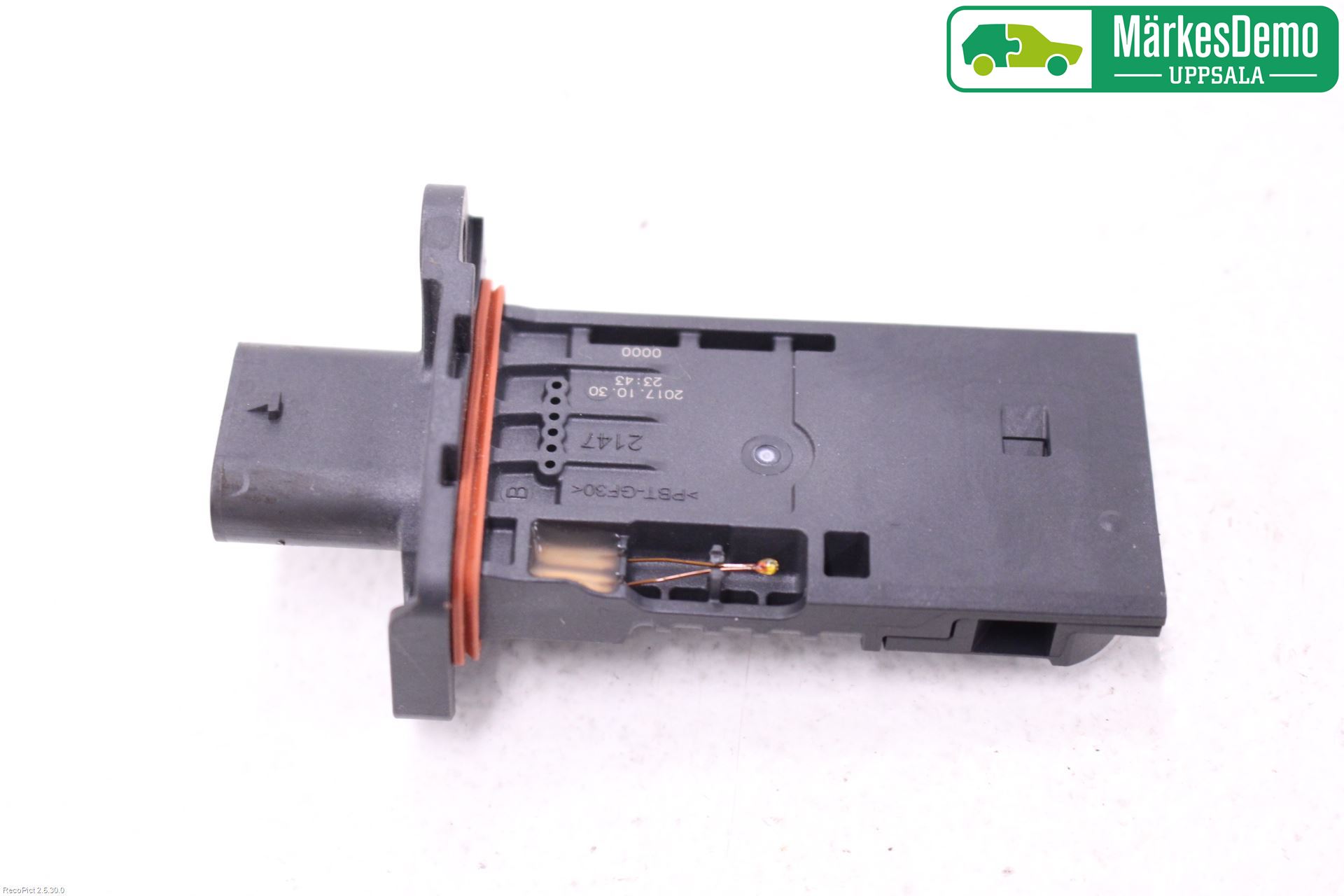 BMW 5 G30/G31/F90 17-23 Injluftmassamätare