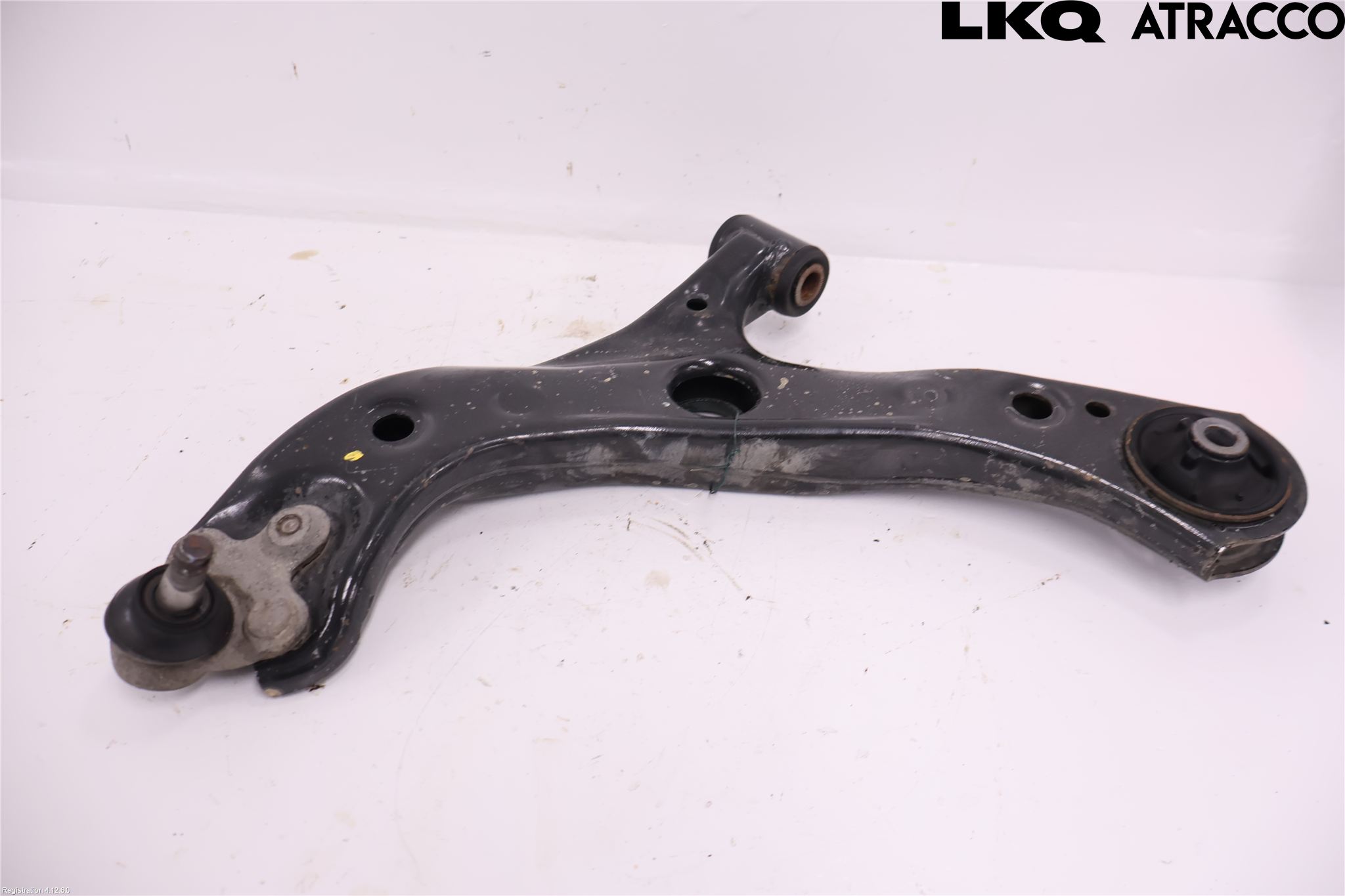 Toyota COROLLA 19- Bärarm Fram Undre Vä