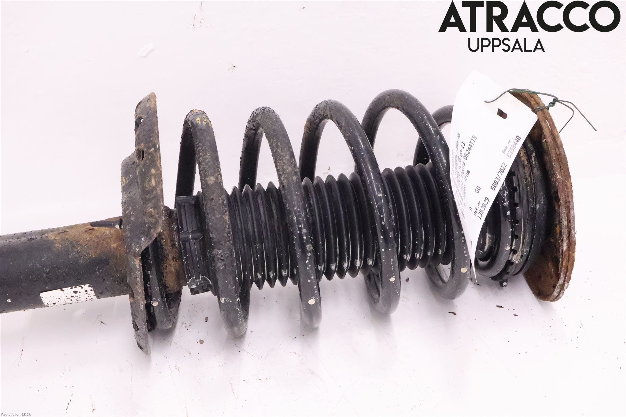 Volvo XC70 08-13 Fjäderben Fram Höger