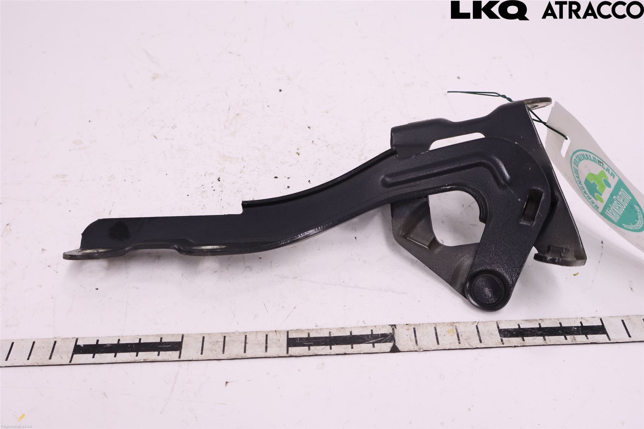 Kia VENGA 10-19 Huvgångjärn