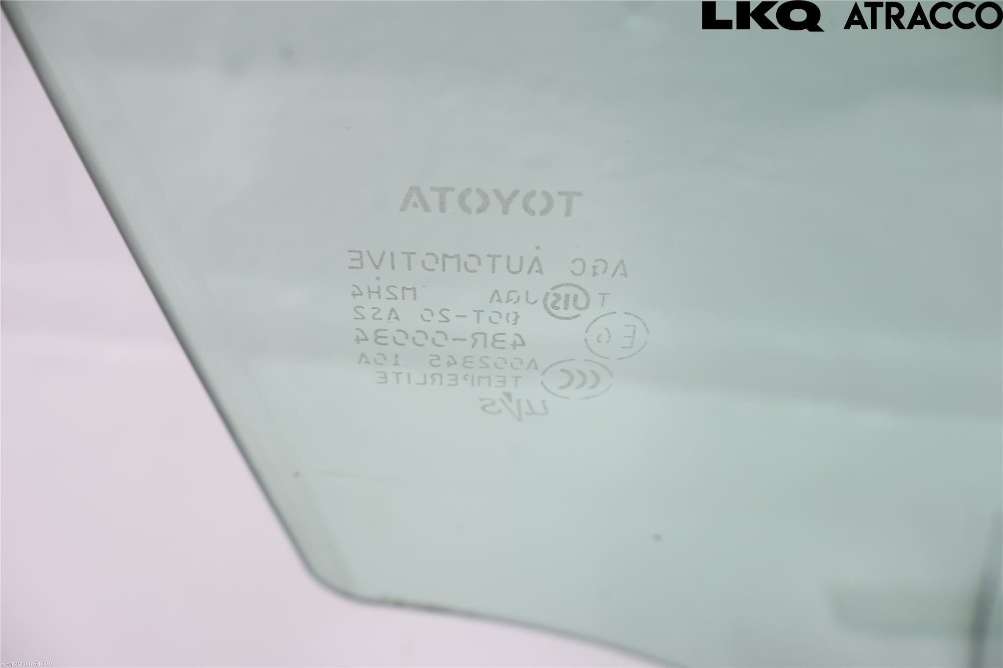 Toyota RAV 4 06-12 Dörruta Fram Höger