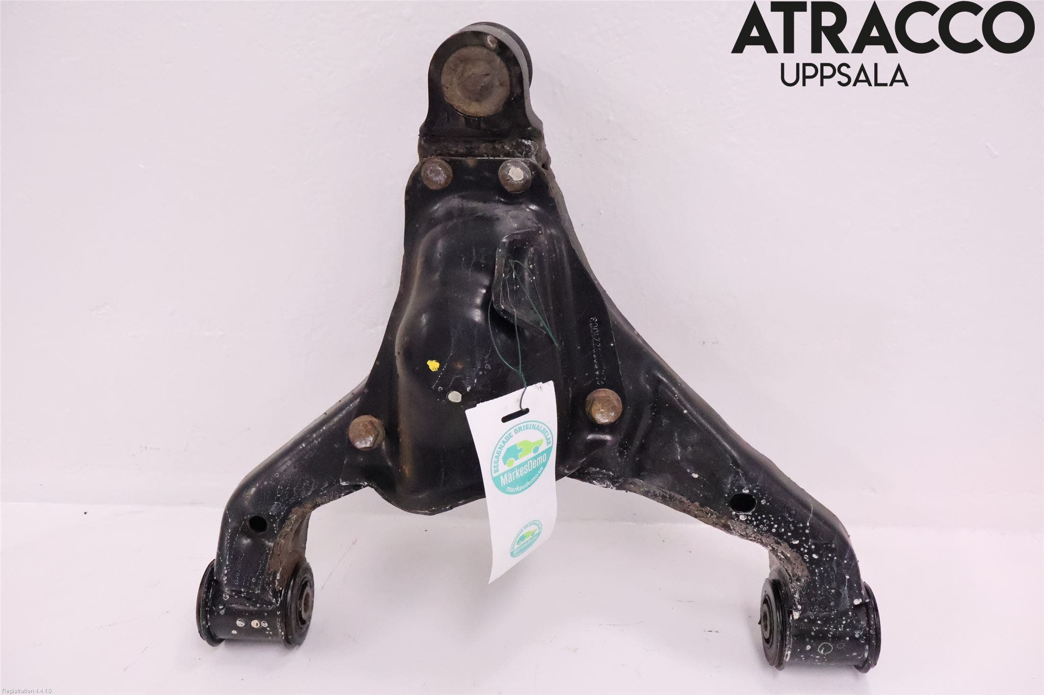 Mercedes-Benz MB SPRINTER (W906) 06-18 Bärarm Fram Undre Vä