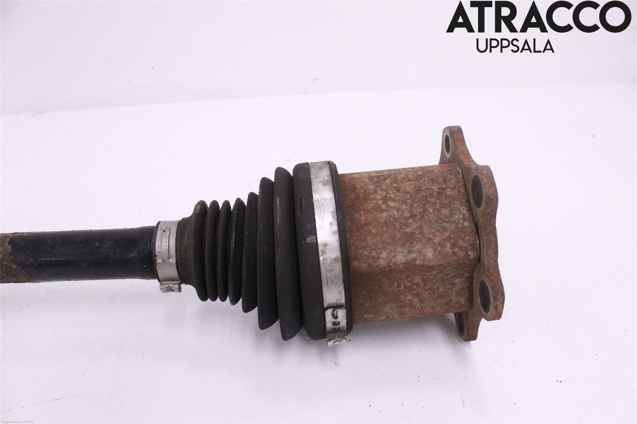 Volkswagen VW PASSAT 15-19 Drivaxel Fram Vänster