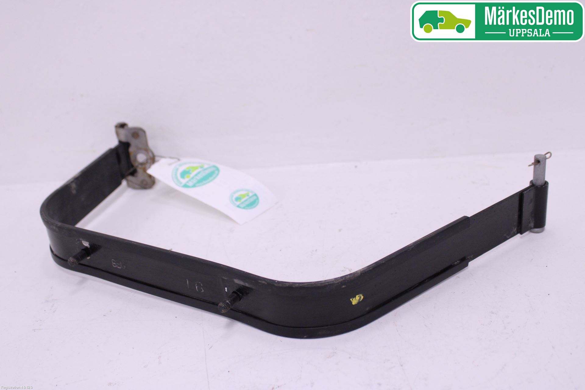 Toyota HILUX 16- Bränsletanksband