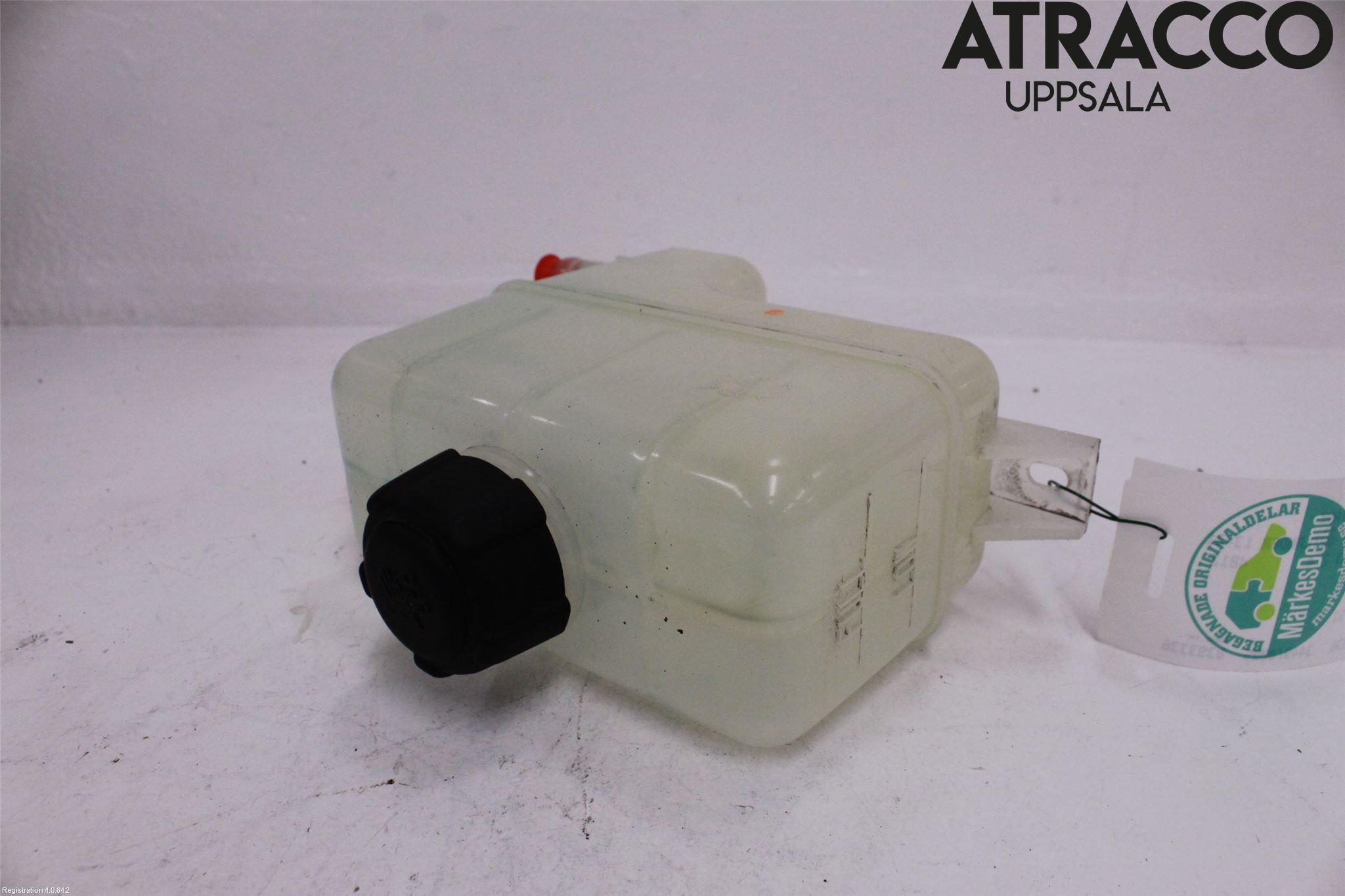 Mitsubishi OUTLANDER 13-21 Expansionstank