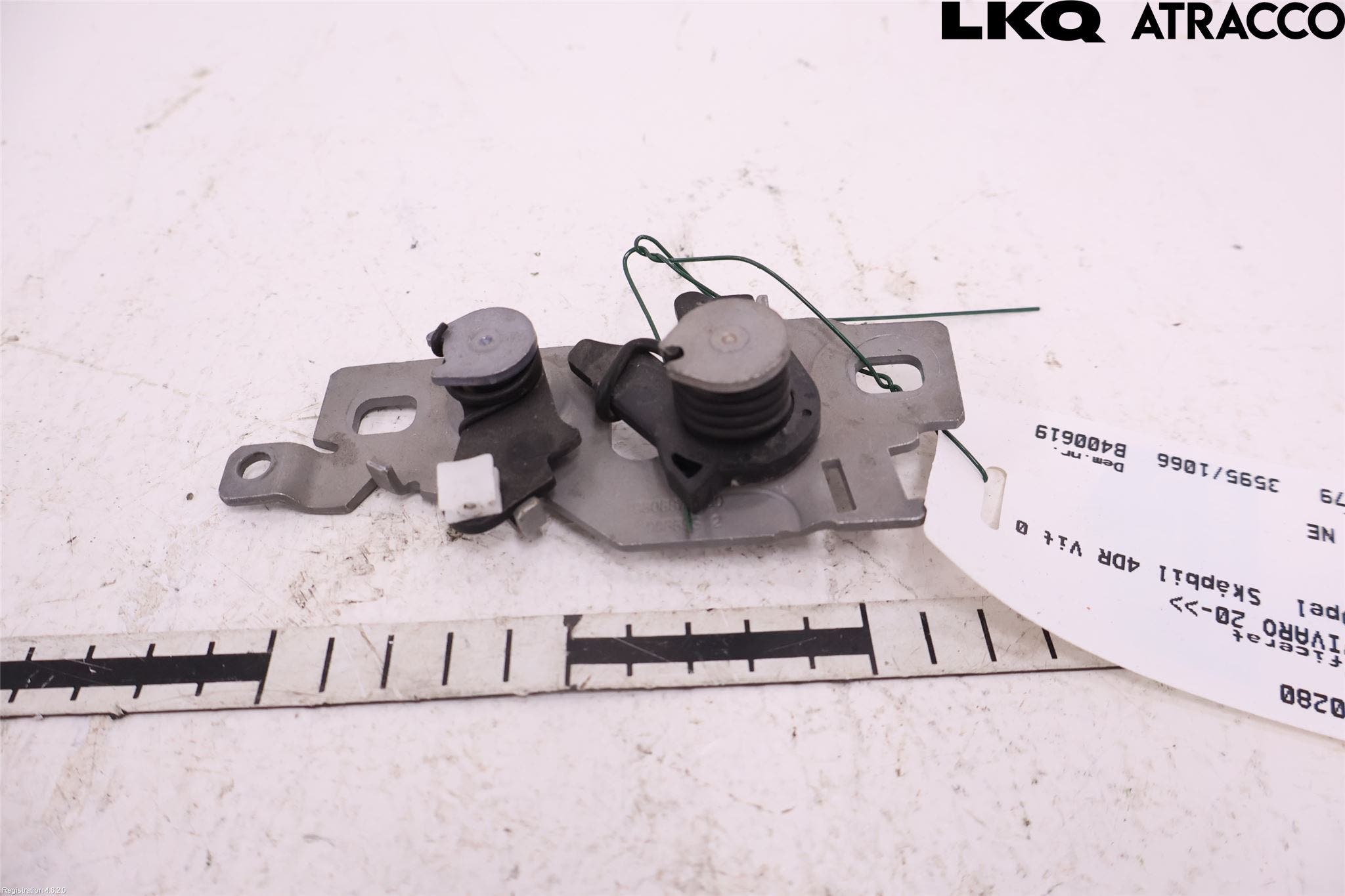 Opel VIVARO 20- Huvlås