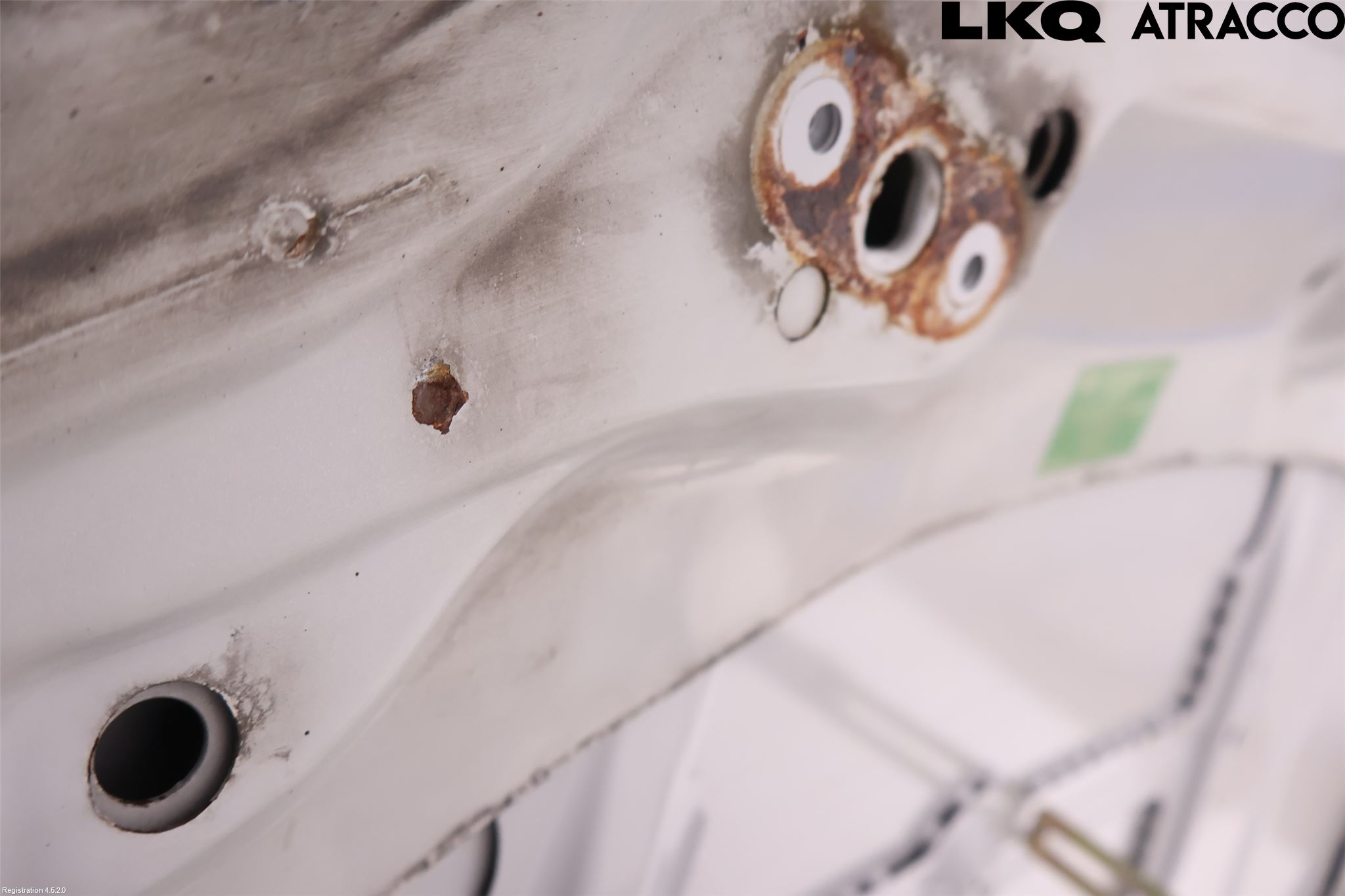 BMW 3 E46      98-05 Huv Fram