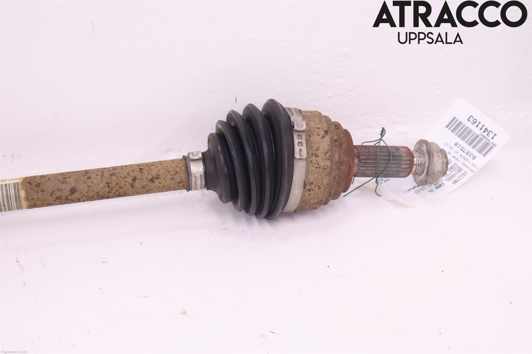Ford FIESTA 13-17 Drivaxel Fram Vänster