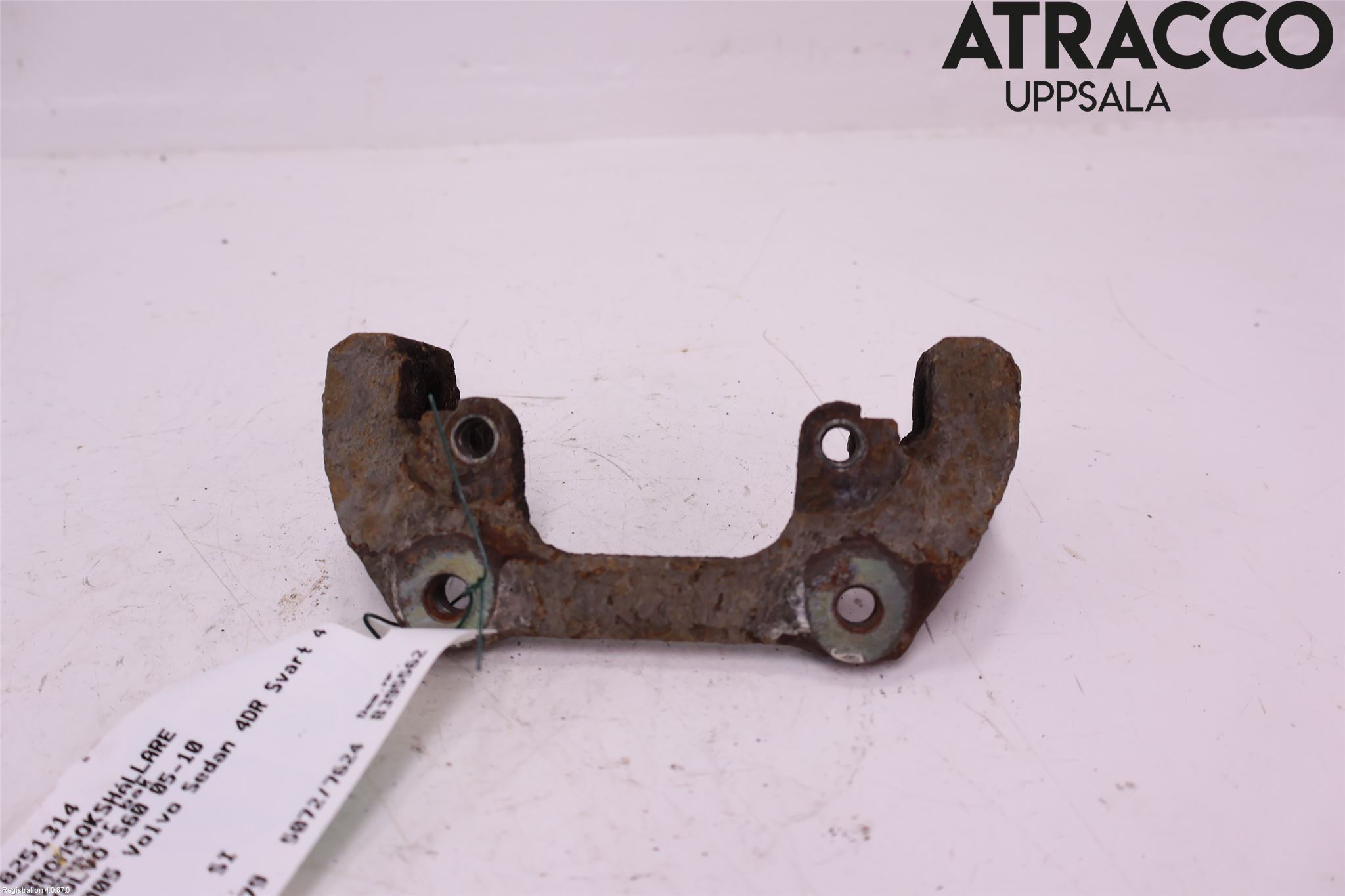 Volvo S60 05-10 Bromsokshållare