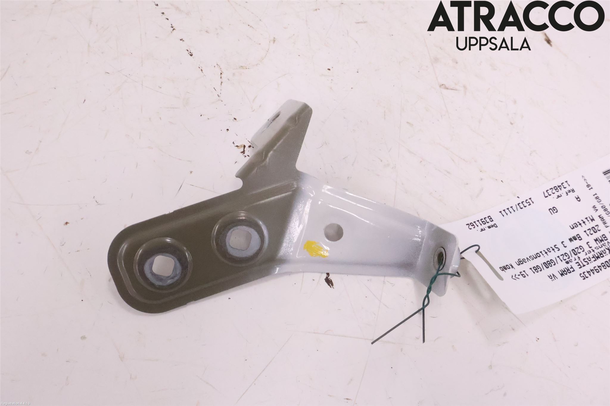 BMW 3 G20/G21/G80/G81 19- Skärmfäste Fram Vä