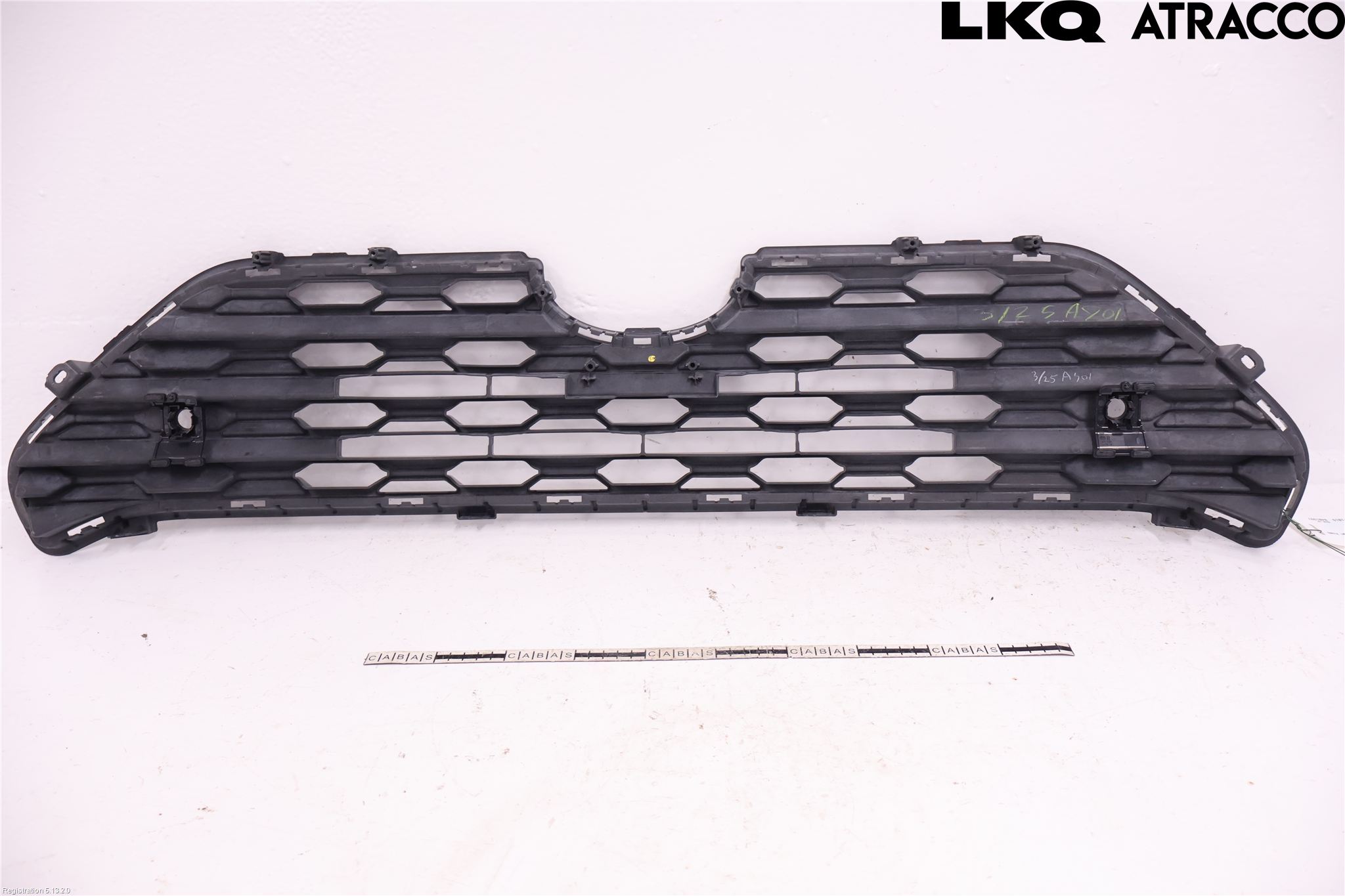 Toyota RAV4 19- Grilldel Mitt