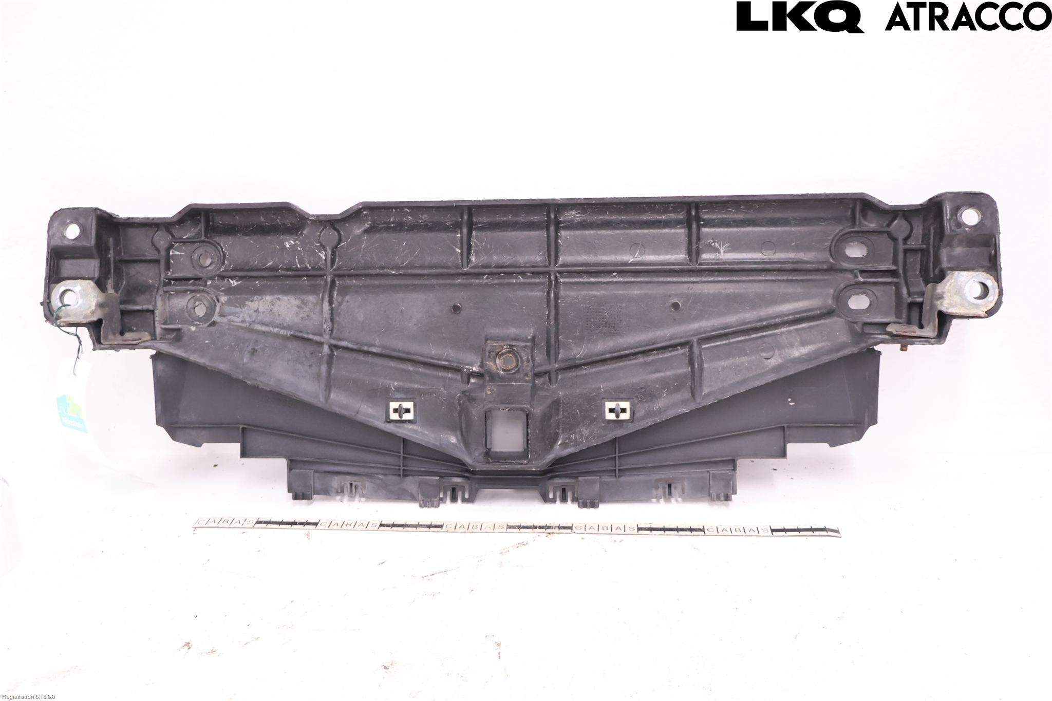 Volvo 940 91-98 Front Huvlåsplåt-Balk