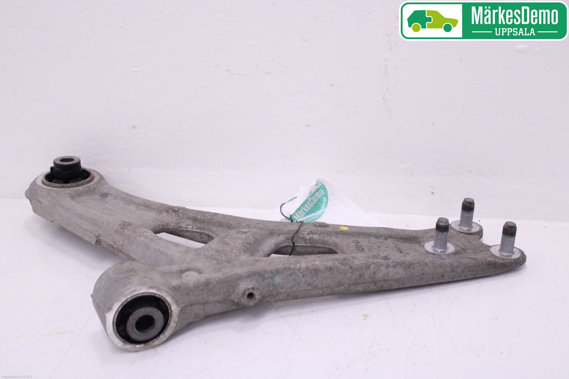 Peugeot PARTNER/E-PARTNER 19- Bärarm Fram Undre Hö